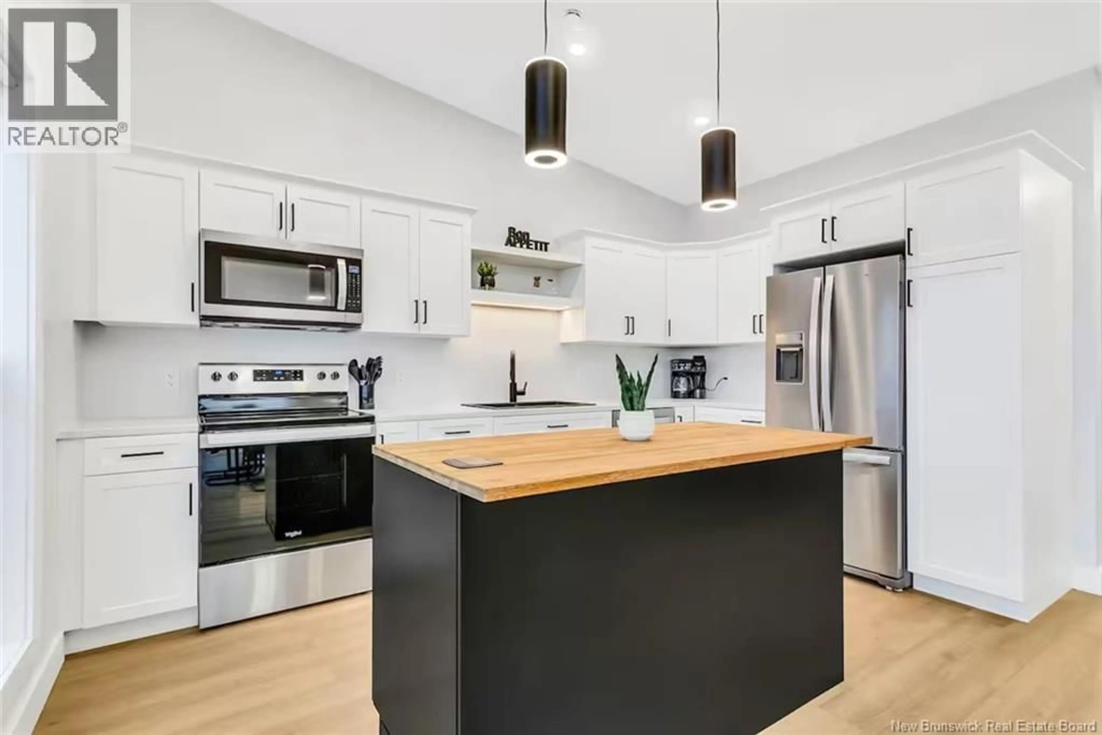 Open concept kitchen, unknown for 97 YORK, Richibucto New Brunswick E4W4K2