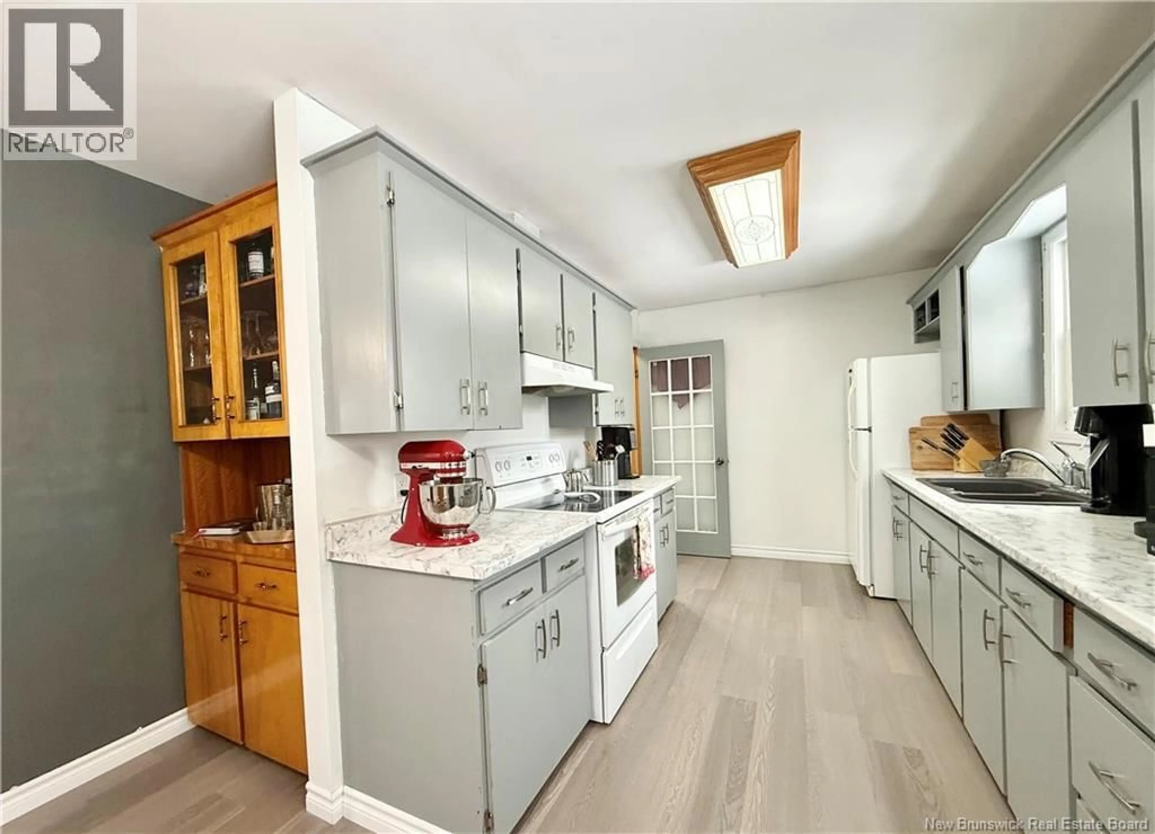 Open concept kitchen, ceramic/tile floor for 525 FLYNN LANE, Miramichi New Brunswick E1V3S2