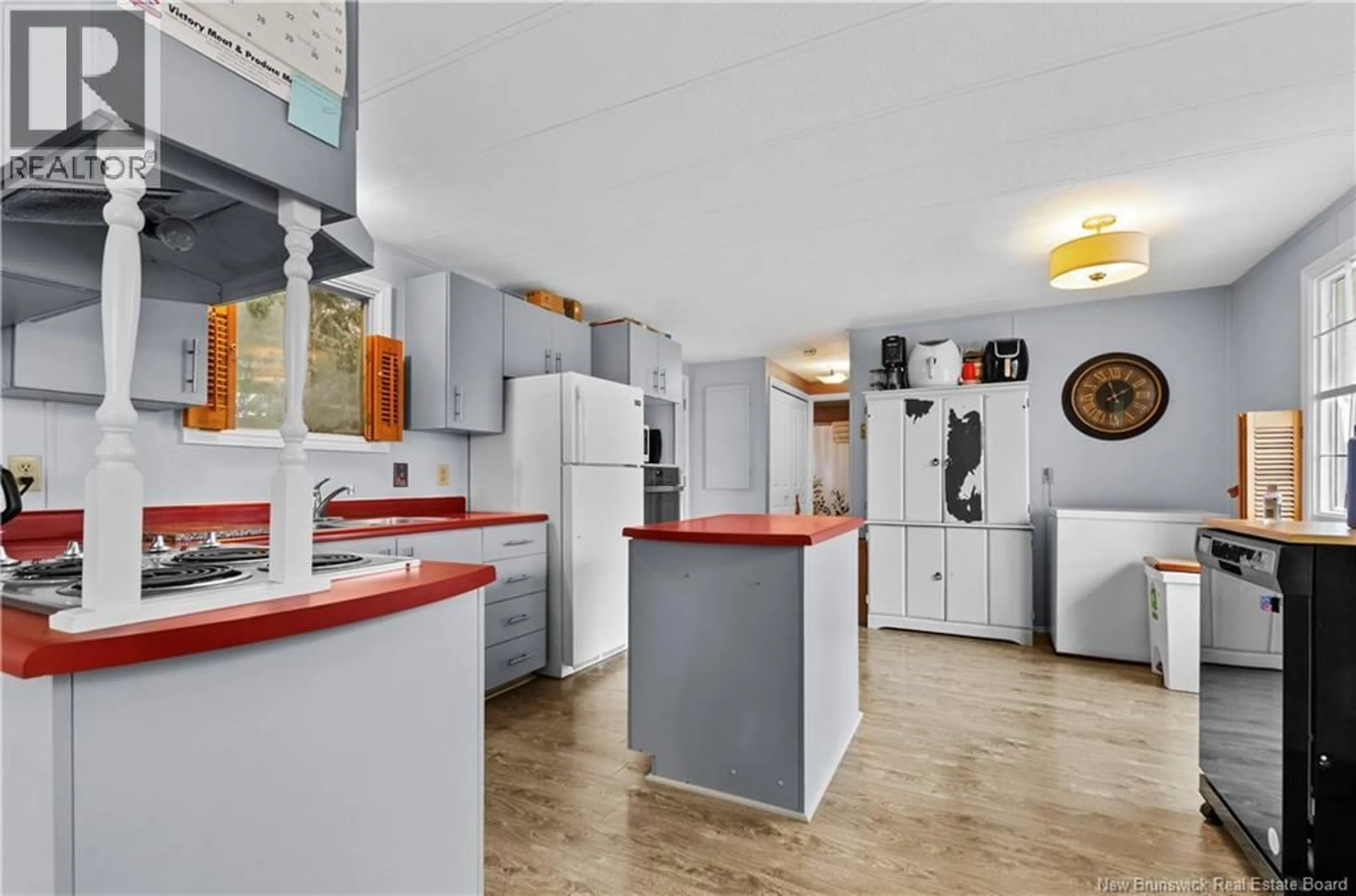 Open concept kitchen, ceramic/tile floor for 6 BURKE COURT, Lincoln New Brunswick E3B6T6