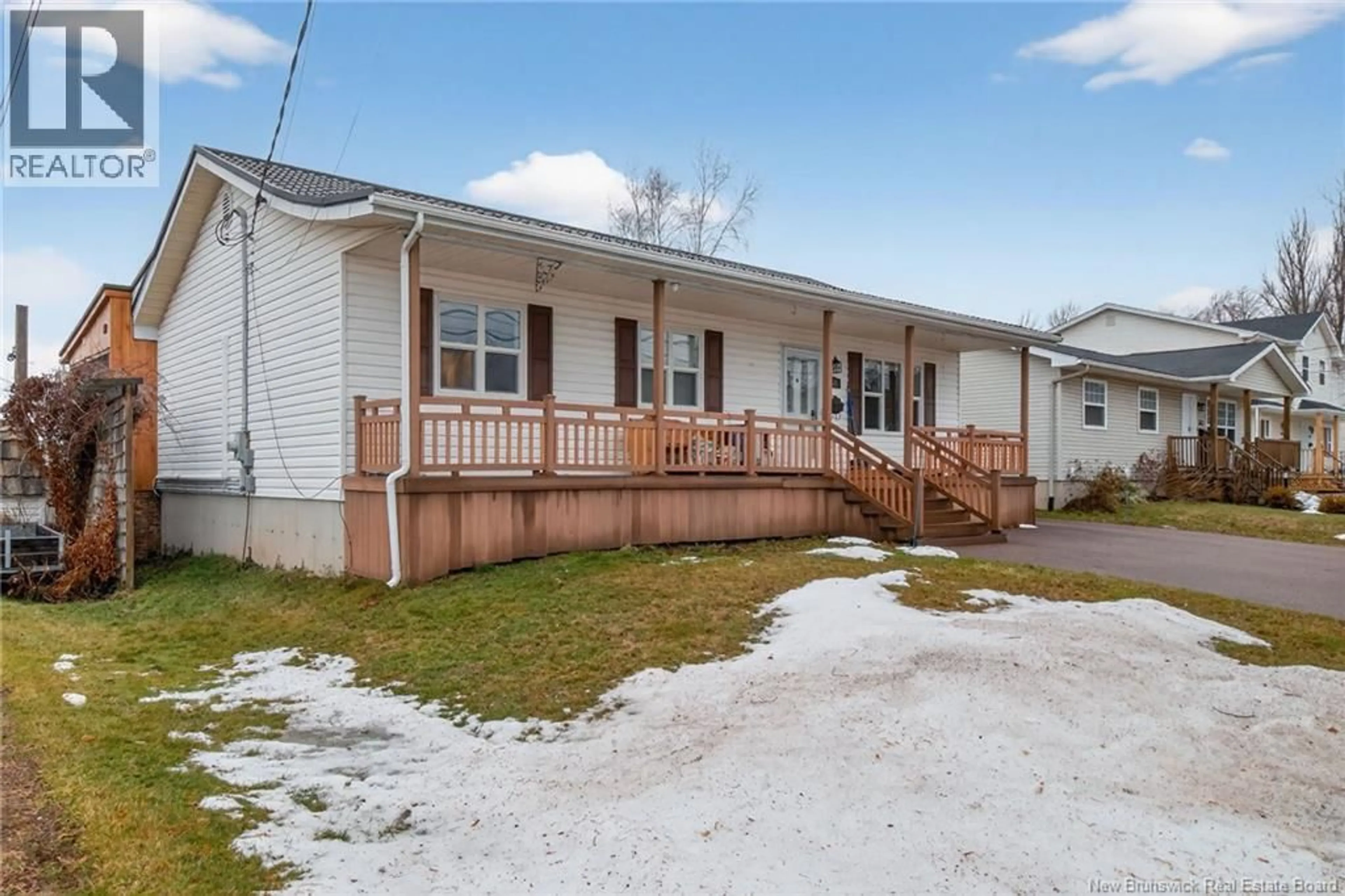 Unknown for 338 SAINTE CROIX STREET, Dieppe New Brunswick E1A1Y7