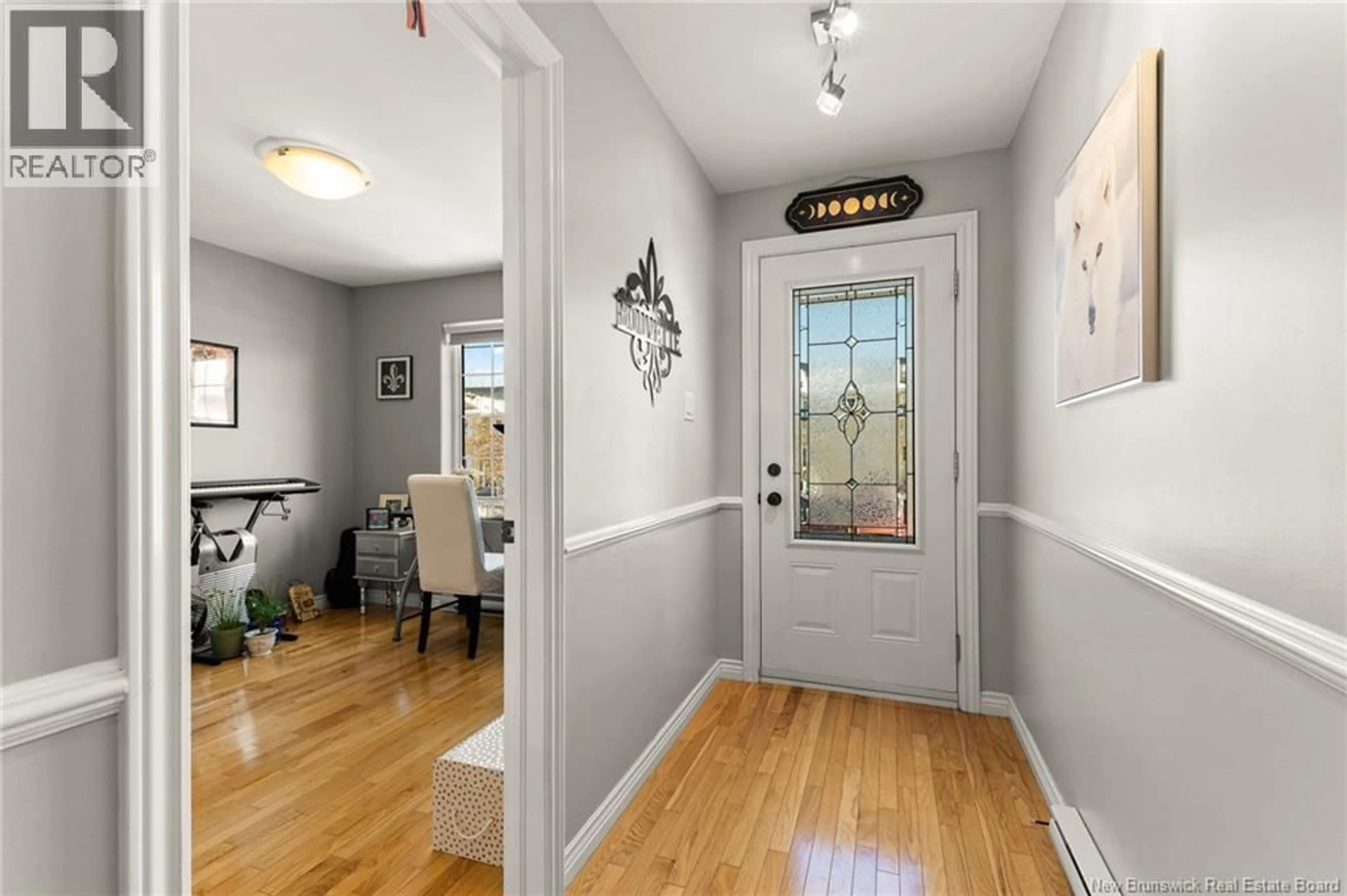 Indoor entryway for 222 DAMIEN STREET, Dieppe New Brunswick E1A0H3