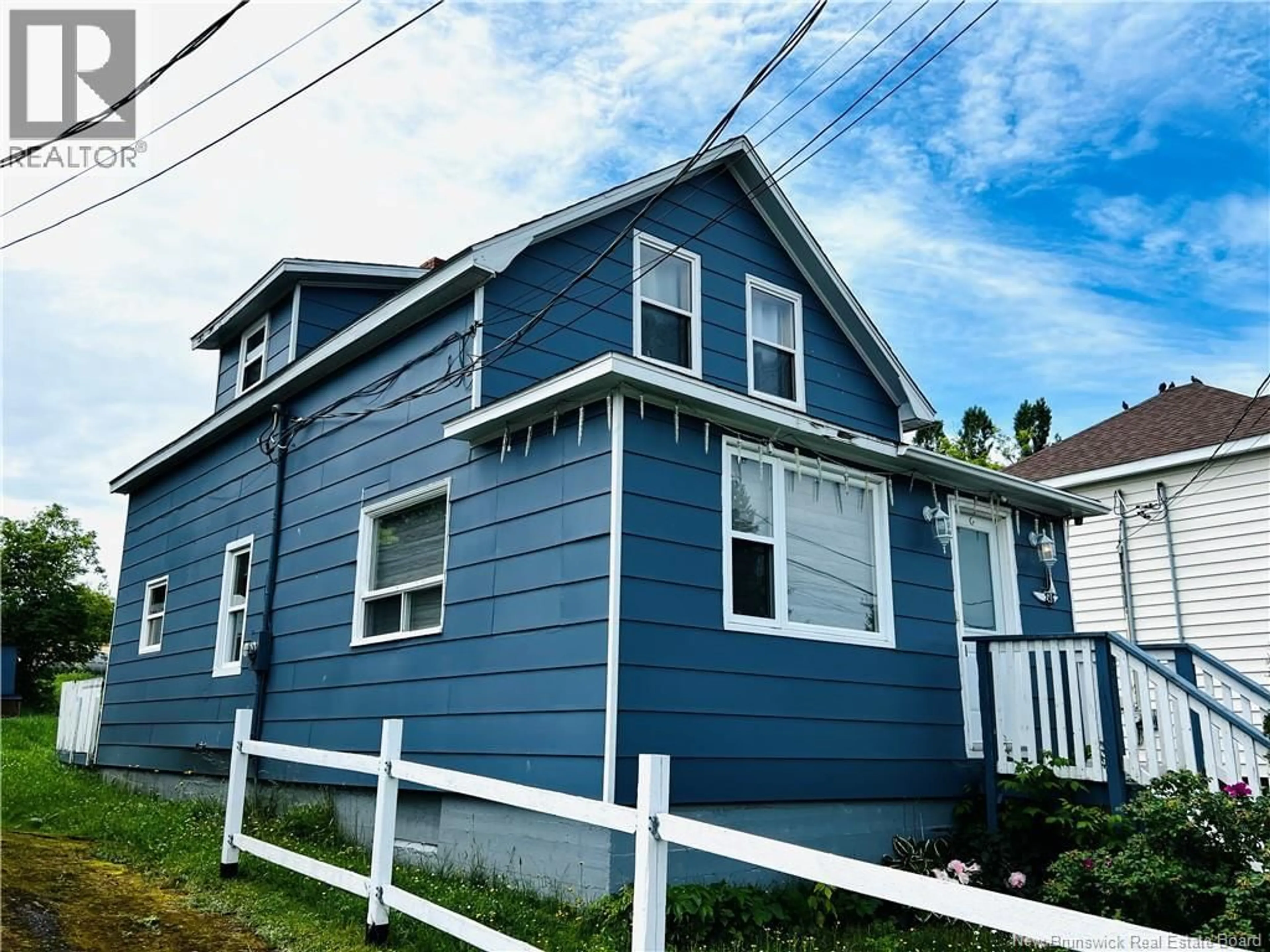 Home with vinyl exterior material, street for 246 DUMARESQ, Bathurst New Brunswick E2A1H8