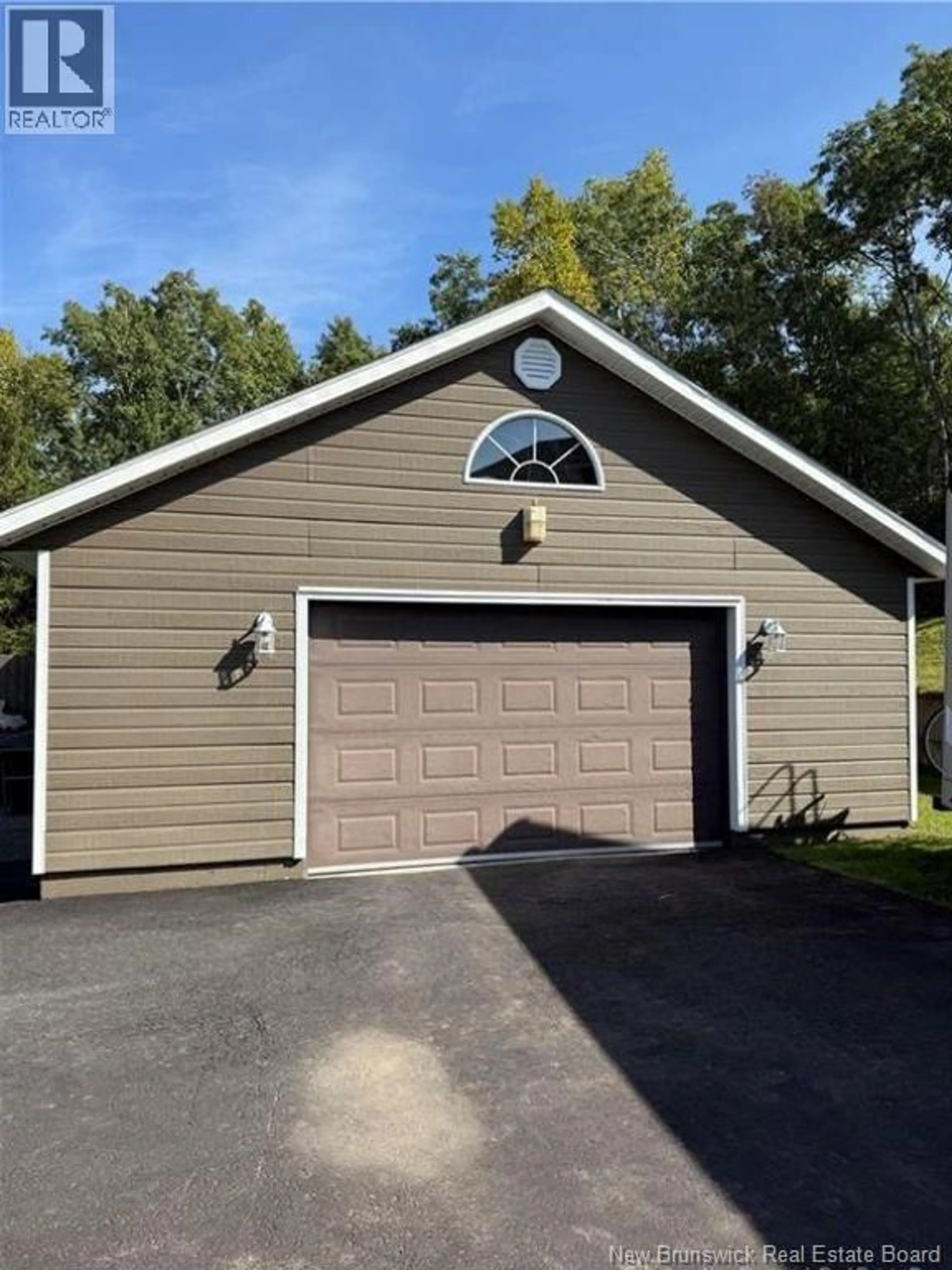 Indoor garage for 29 CORMIER CRESCENT, Mcleods New Brunswick E3N5V3