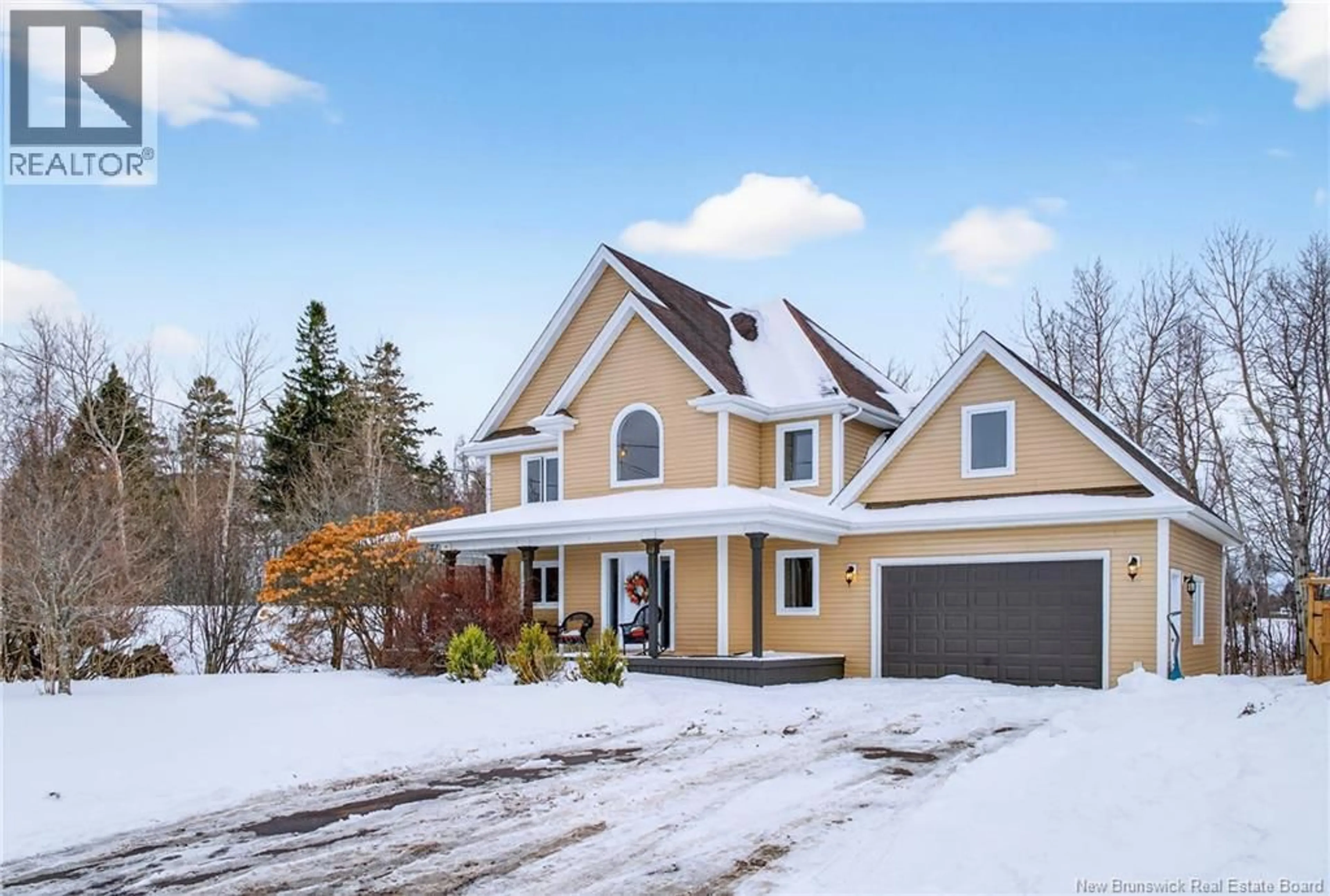 Home with vinyl exterior material, street for 117 BEAUSEJOUR STREET, Shediac New Brunswick E4P3M7
