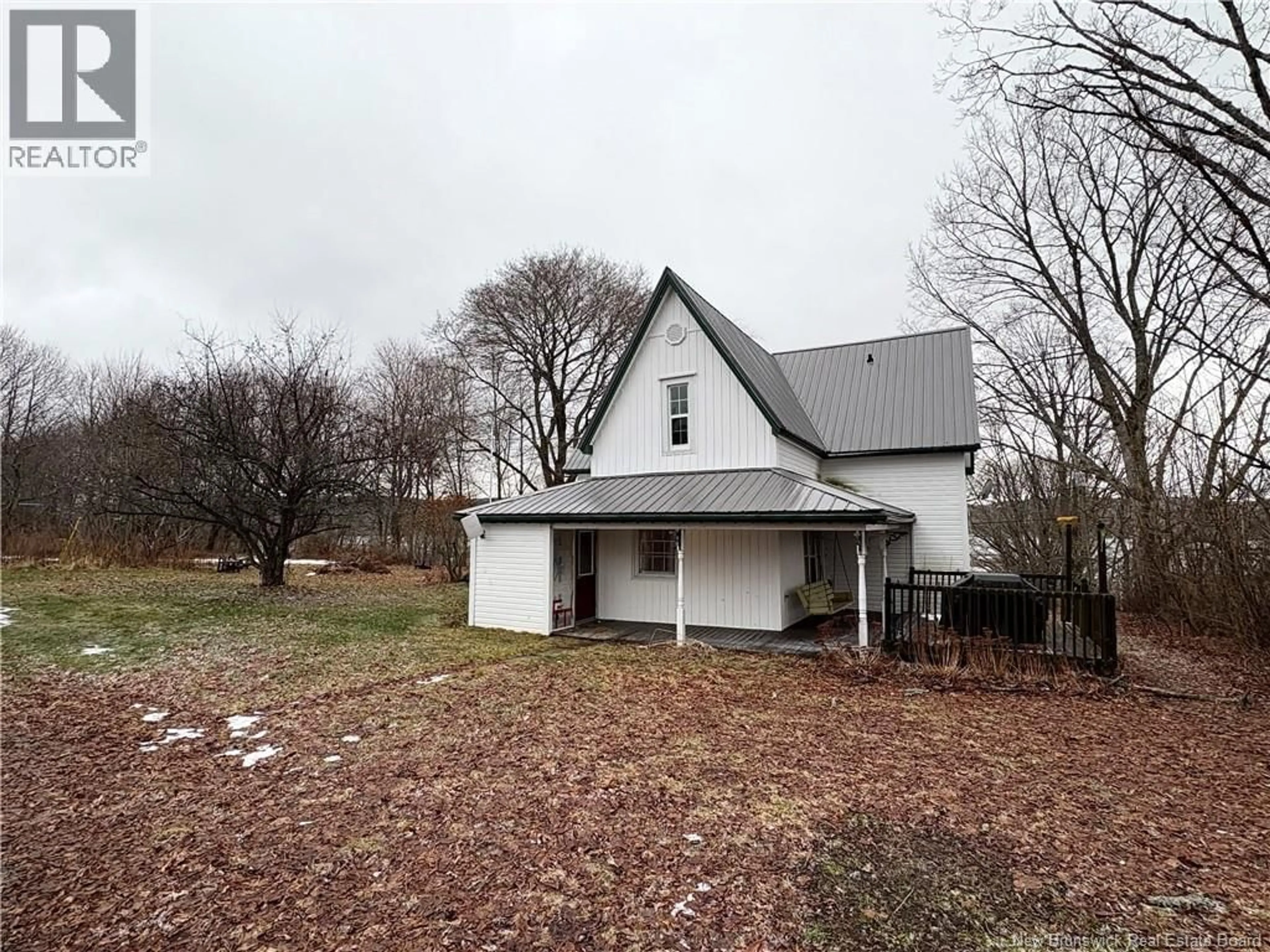 A pic from outside/outdoor area/front of a property/back of a property/a pic from drone, unknown for 7 CHURCH LOOP ROAD, Hatfield Point New Brunswick E5T2S1