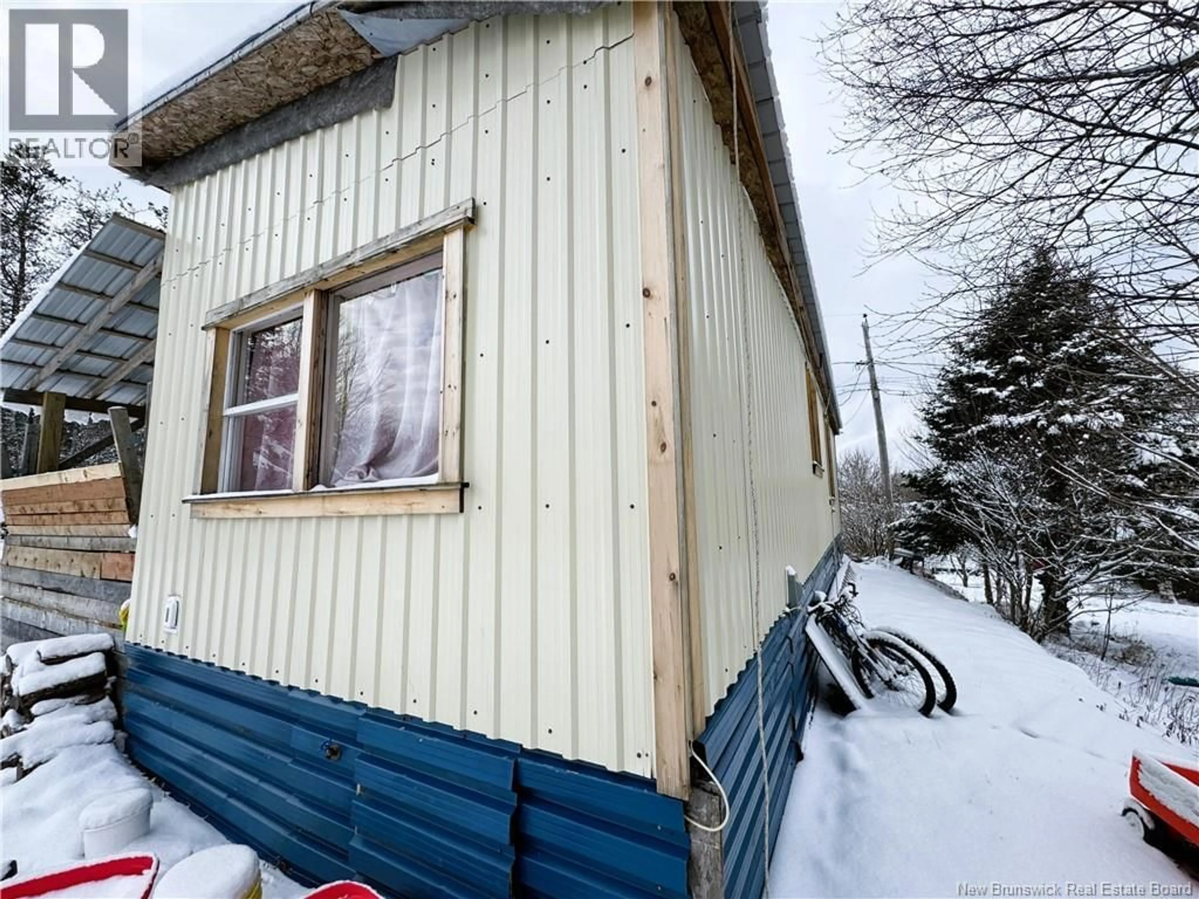 Shed for 63 FRENCH VILLAGE ROAD, Blacks Harbour New Brunswick E4N2J6