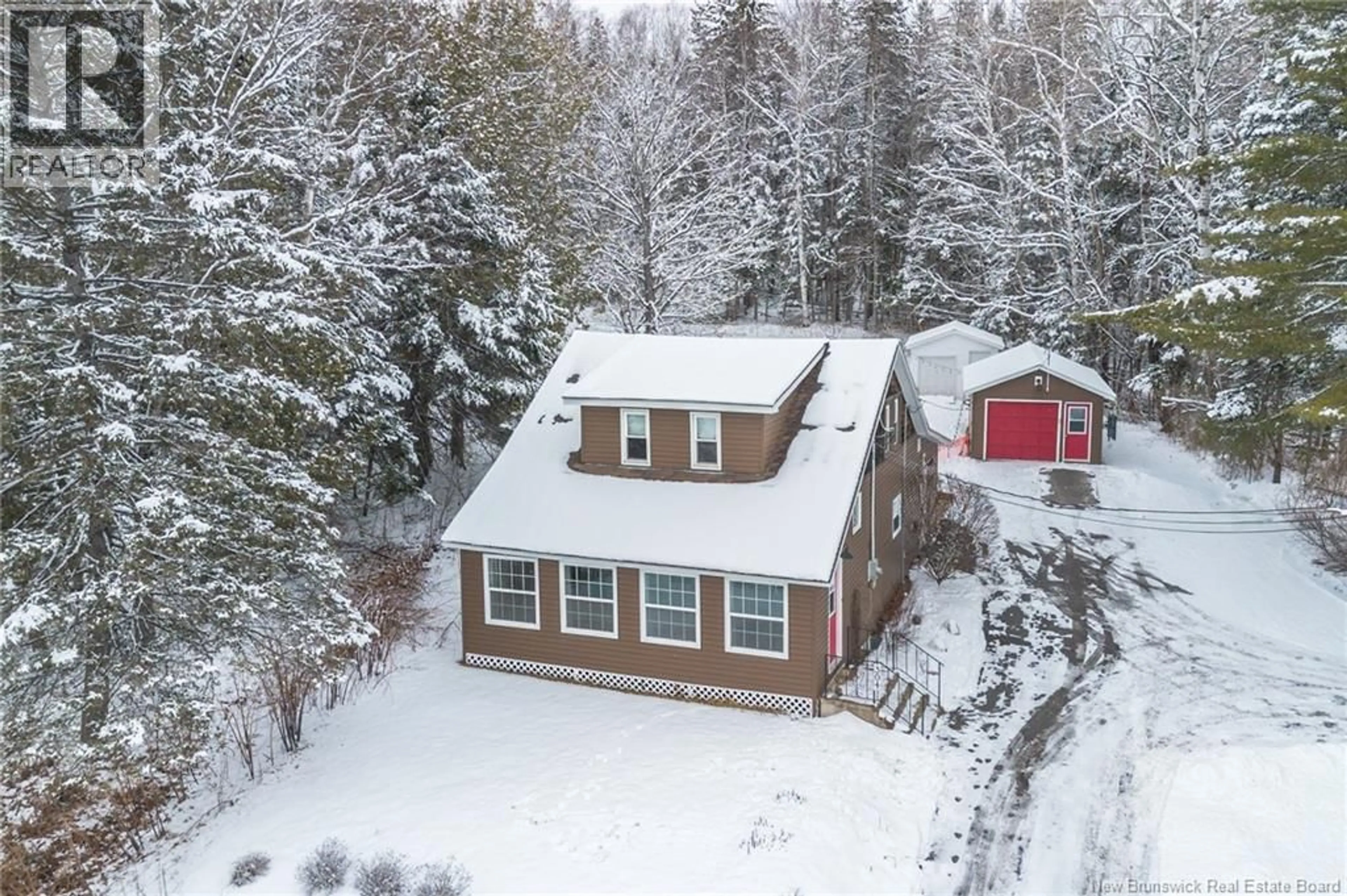 A pic from outside/outdoor area/front of a property/back of a property/a pic from drone, street for 394 ROYAL ROAD, Fredericton New Brunswick E3G6J9