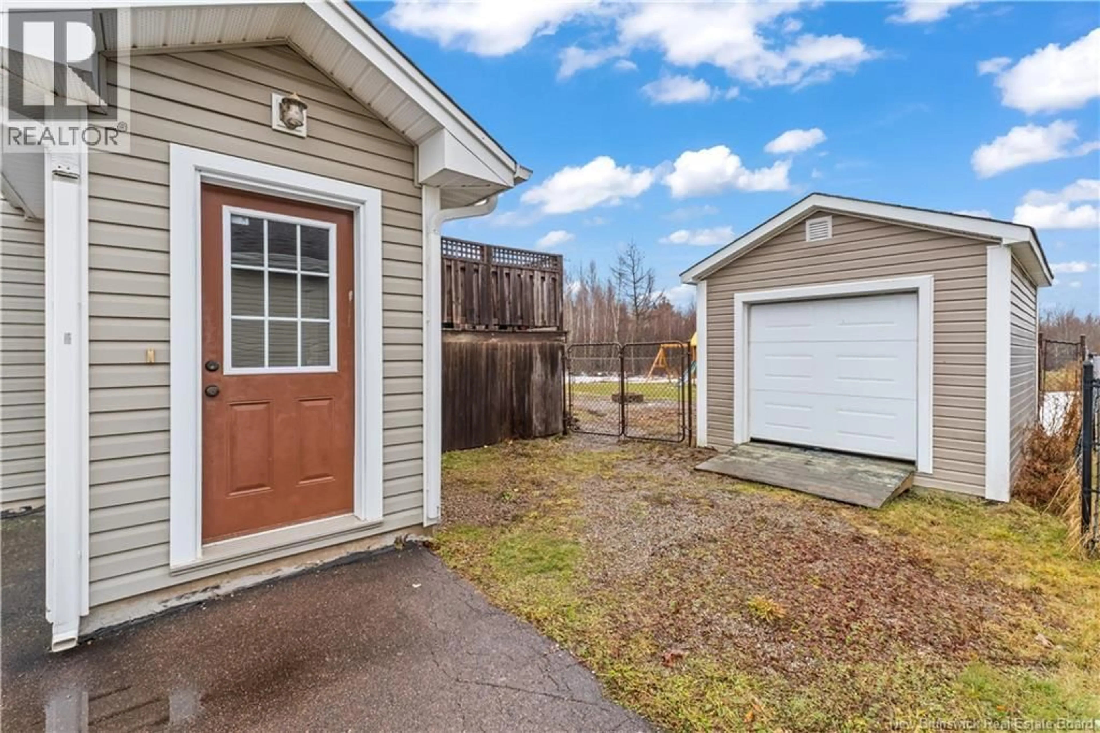 Shed for 125 PELAGIE, Dieppe New Brunswick E1A8G7