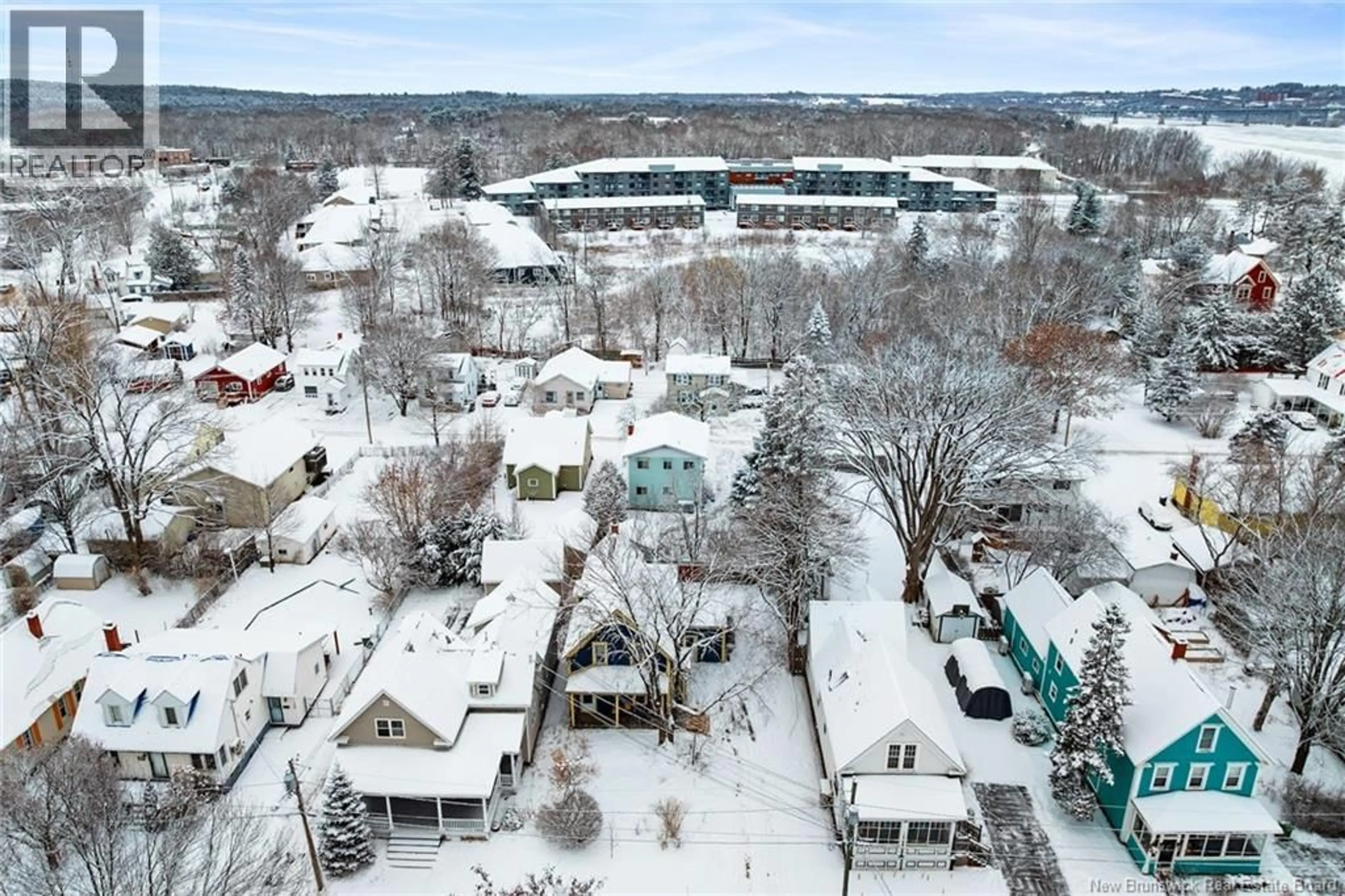 A pic from outside/outdoor area/front of a property/back of a property/a pic from drone, unknown for 142 MILES STREET, Fredericton New Brunswick E3A3J6