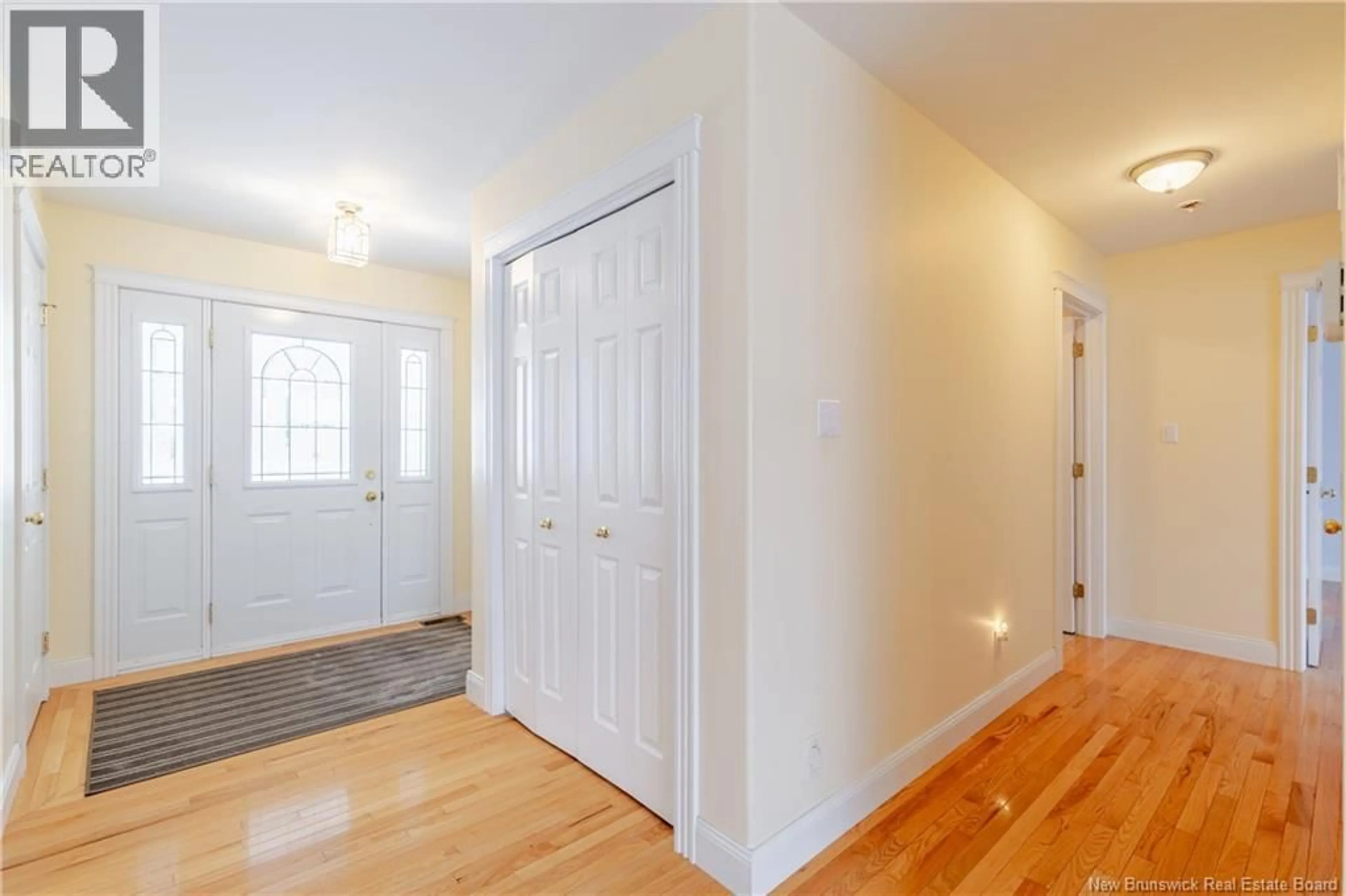 Indoor entryway for 99 ATKINSON LANE, New Maryland New Brunswick E3C1J8