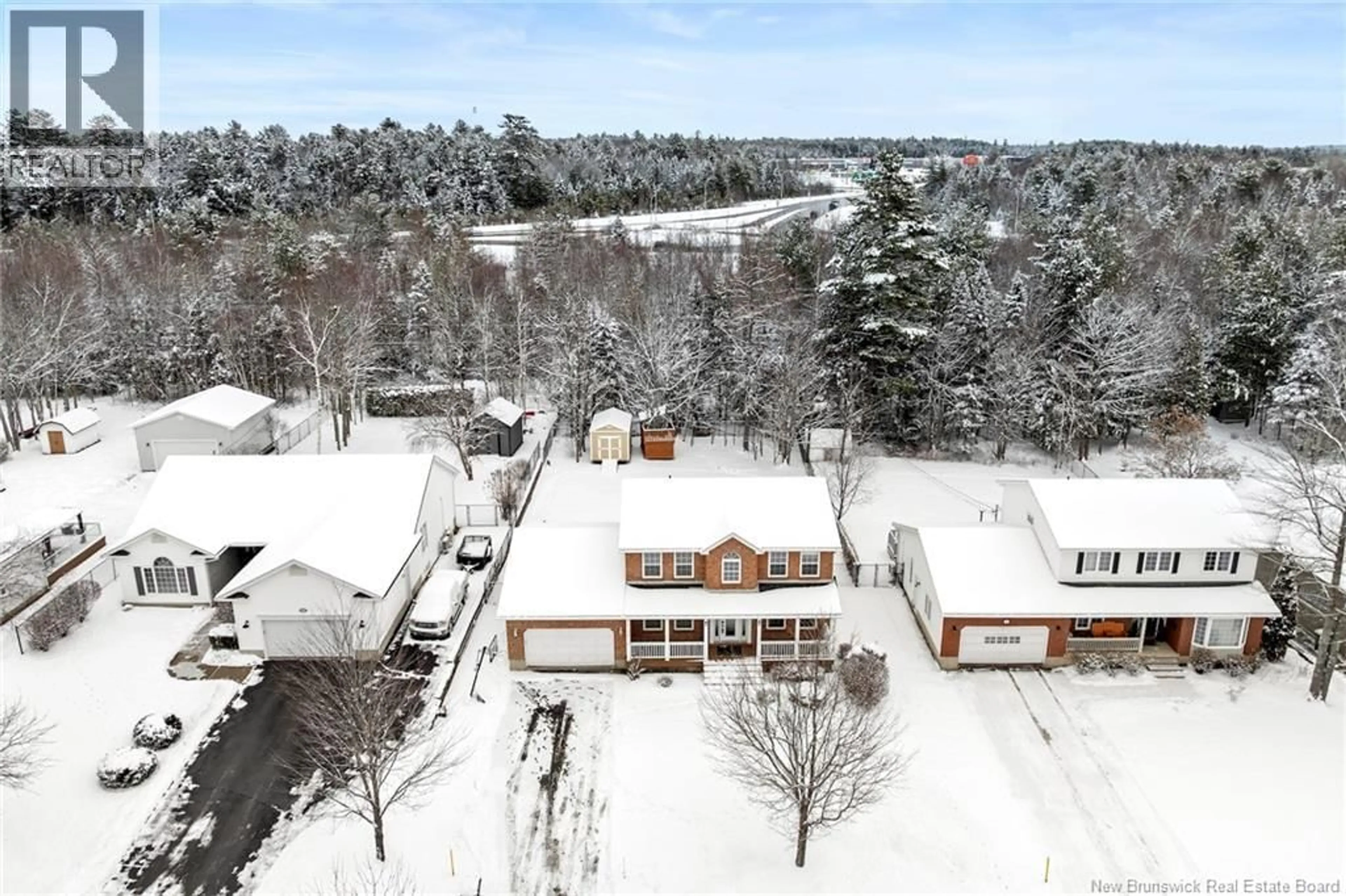 A pic from outside/outdoor area/front of a property/back of a property/a pic from drone, unknown for 600 DOUGLAS AVENUE, Fredericton New Brunswick E3A5T1
