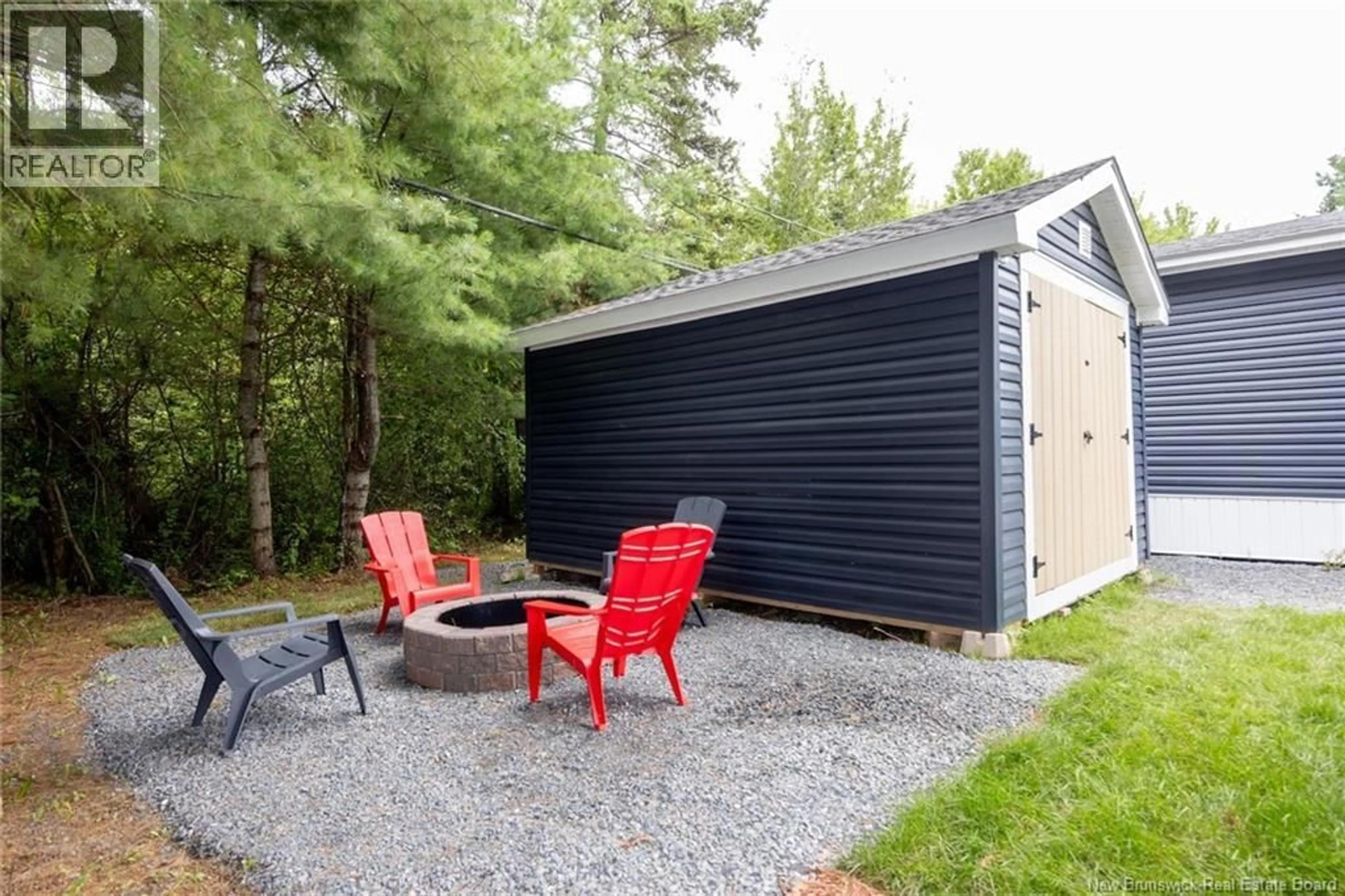 Patio, street for 33 NORTHUP CRESCENT, Lincoln New Brunswick E3B6T8