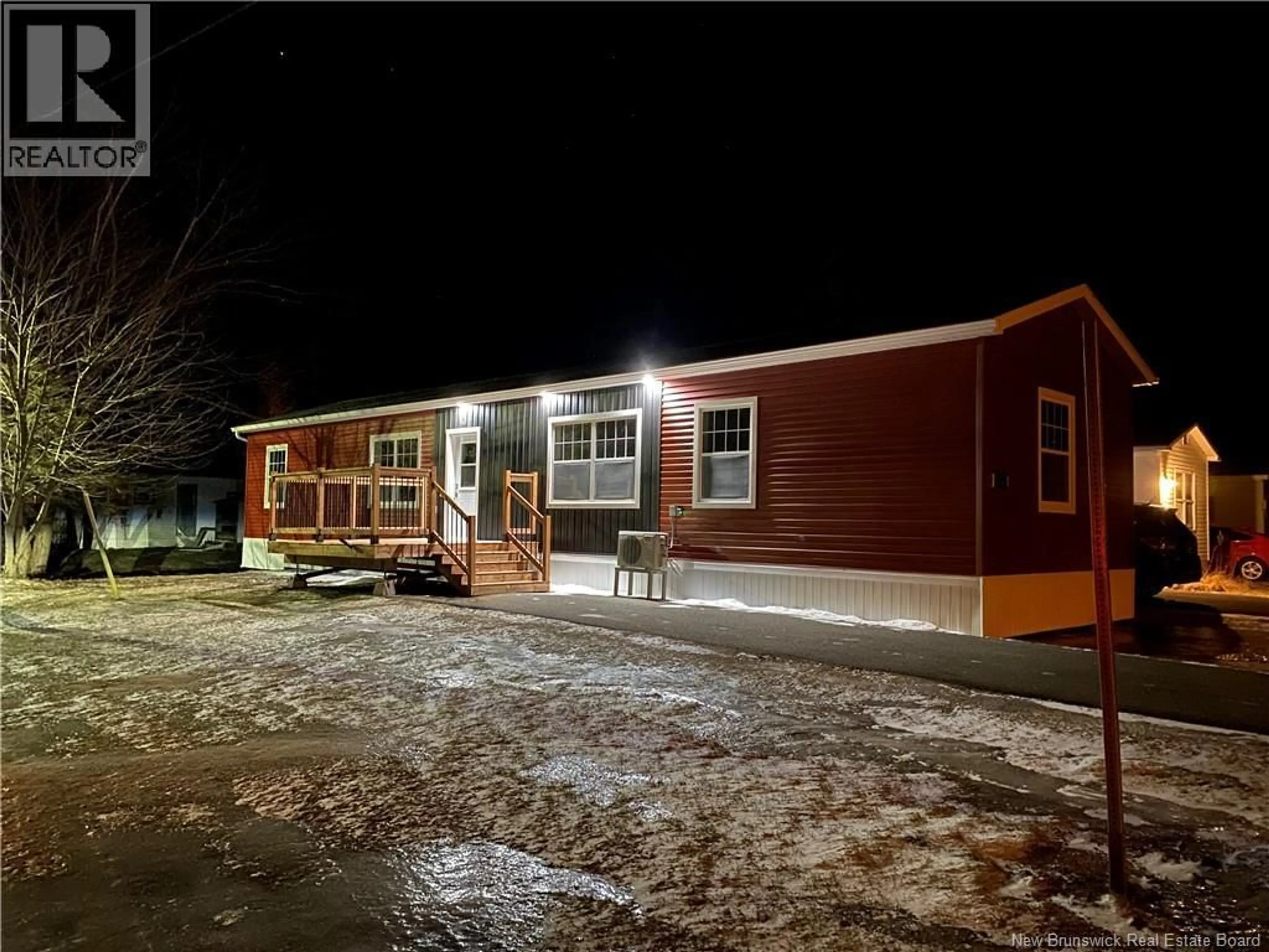 A pic from outside/outdoor area/front of a property/back of a property/a pic from drone, street for 23 CANADA GOOSE DRIVE, Lincoln New Brunswick E3B7G1