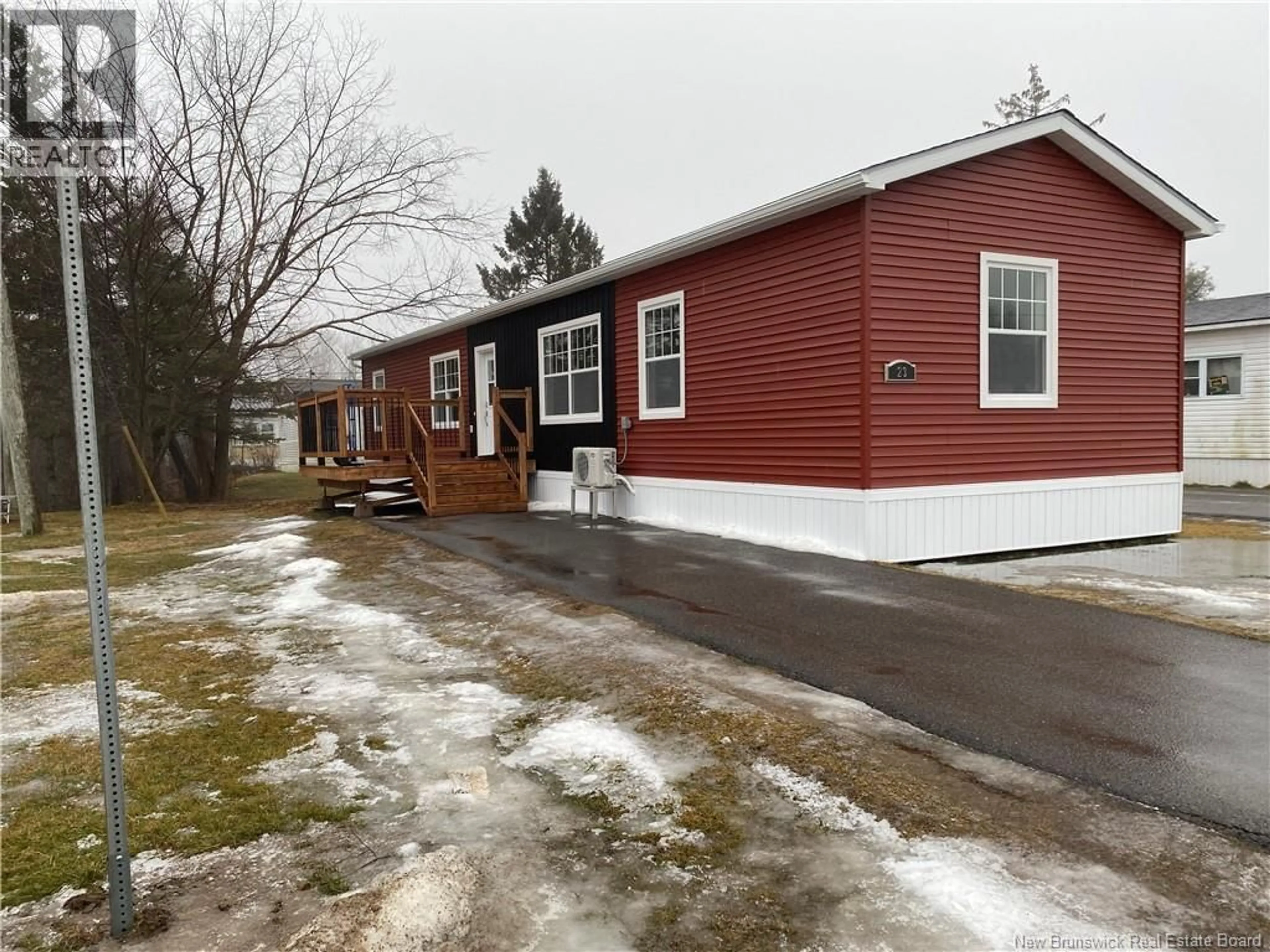 Home with vinyl exterior material, street for 23 CANADA GOOSE DRIVE, Lincoln New Brunswick E3B7G1