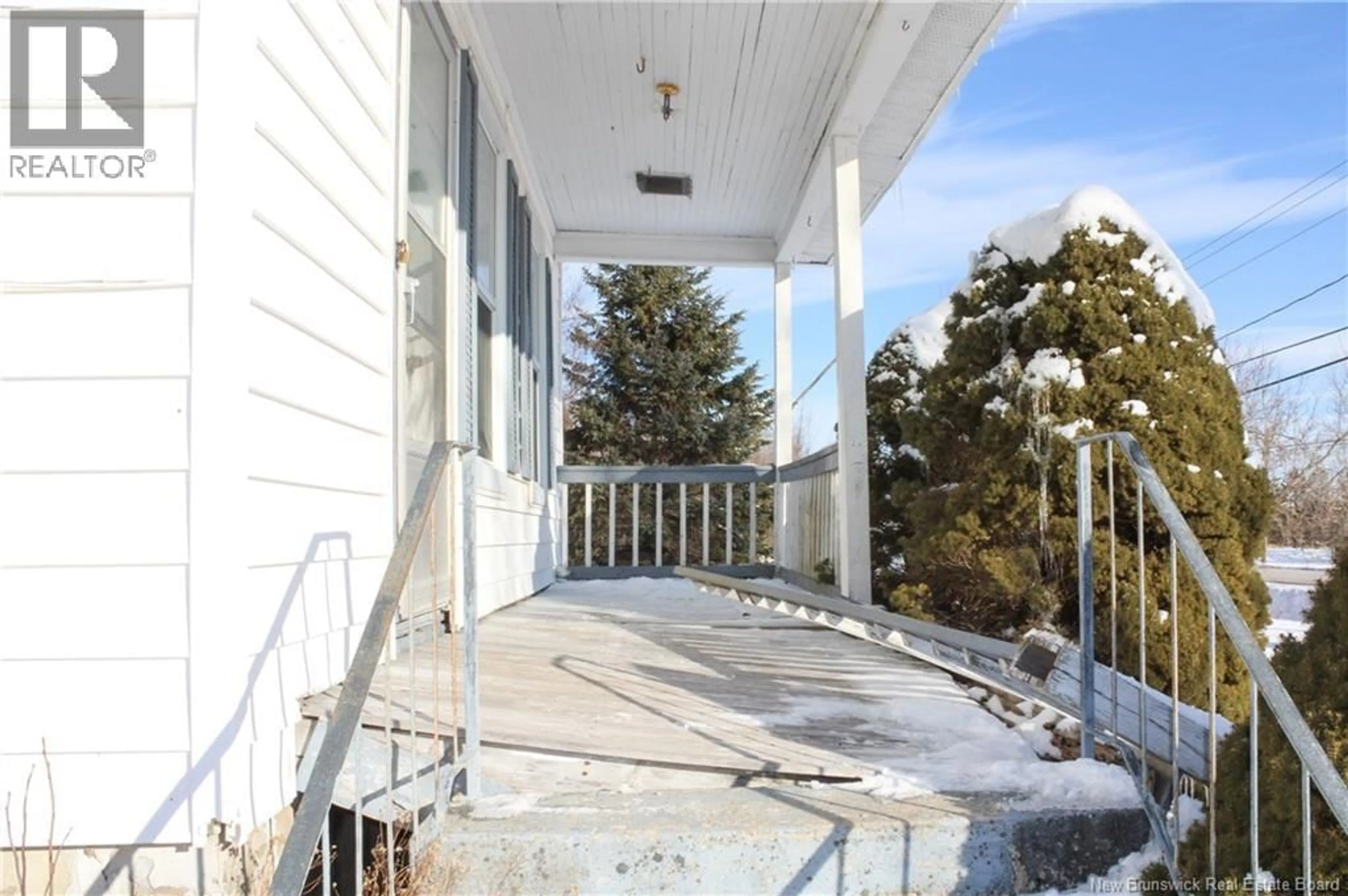 Patio, unknown for 3337 ROUTE 132, Scoudouc New Brunswick E4P3S7