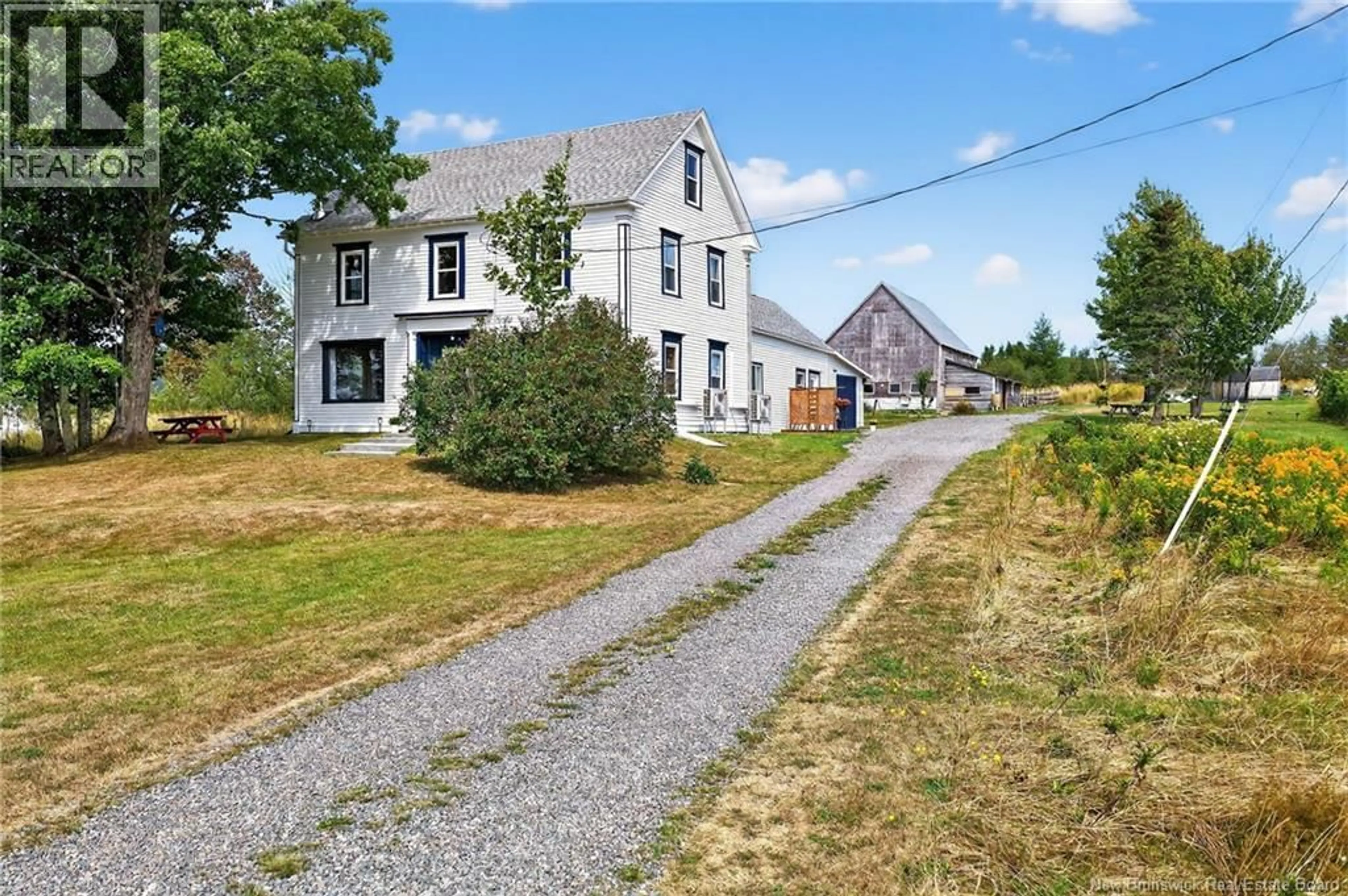 A pic from outside/outdoor area/front of a property/back of a property/a pic from drone, street for 5356 ROUTE 114, Hopewell Hill New Brunswick E4H3N3