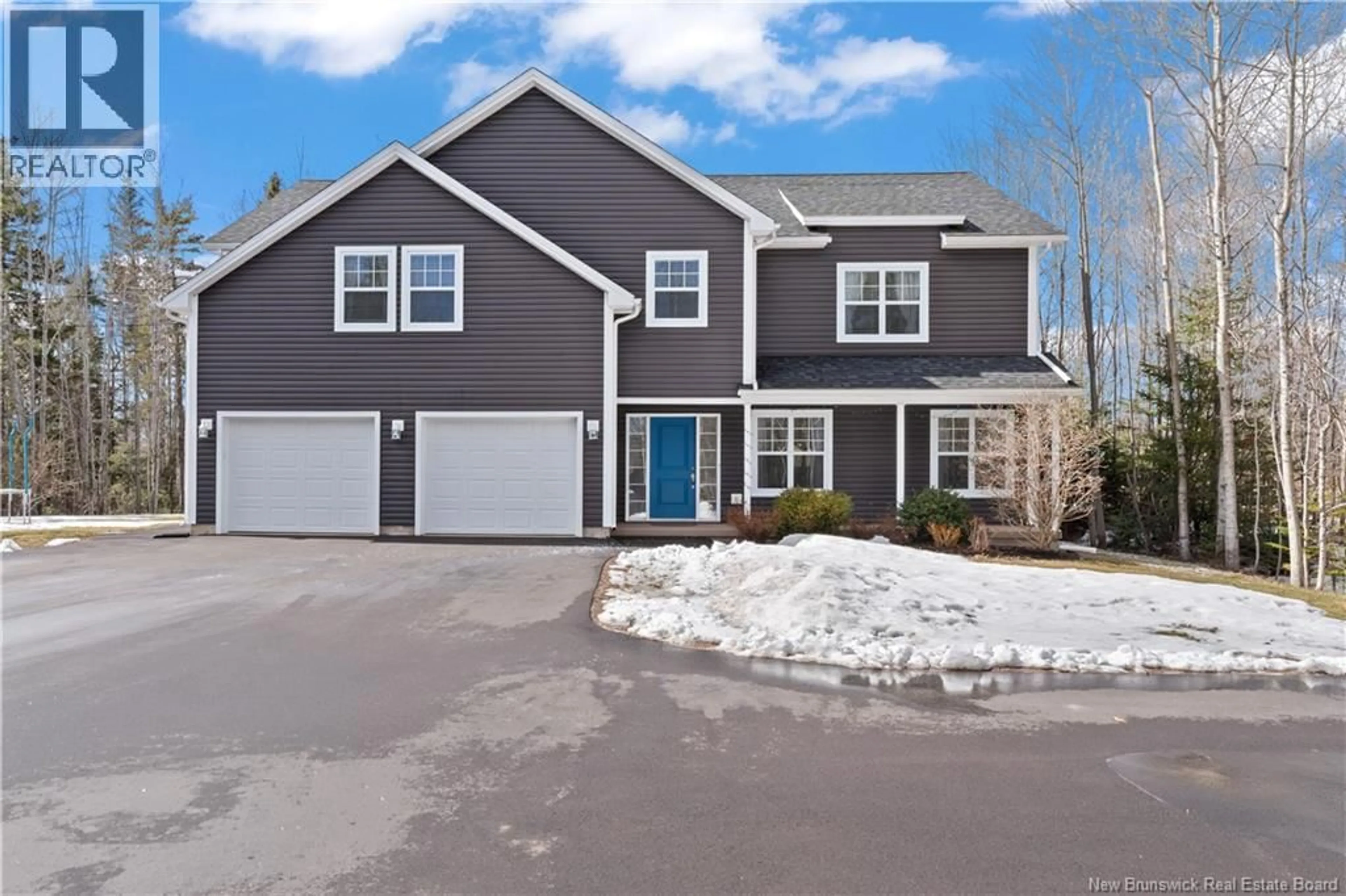 Home with vinyl exterior material, street for 262 ROGERS, Berry Mills New Brunswick E1G2N5