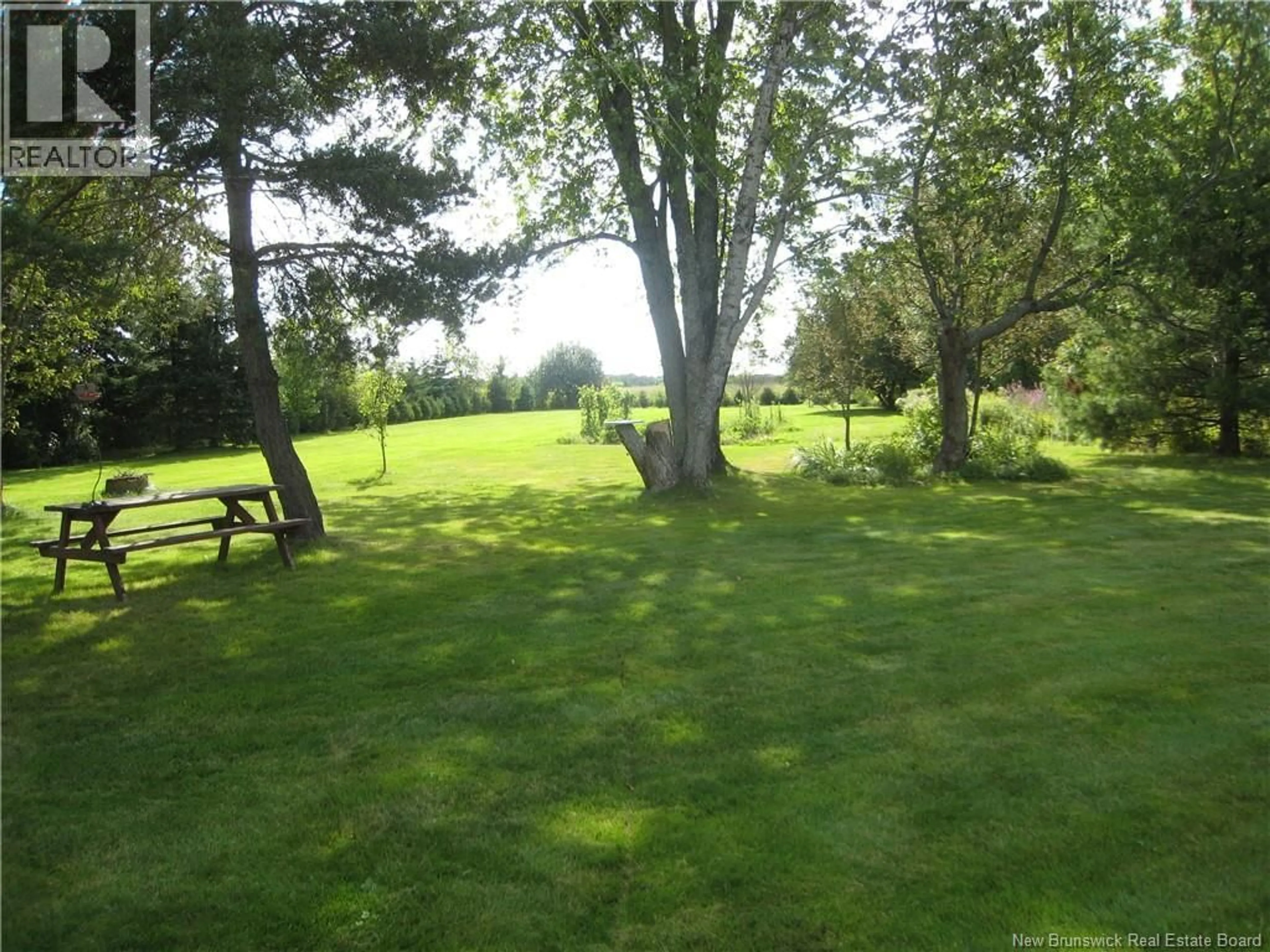 A pic from outside/outdoor area/front of a property/back of a property/a pic from drone, forest/trees view for 1118 SHEDIAC, Moncton New Brunswick E1A7A7