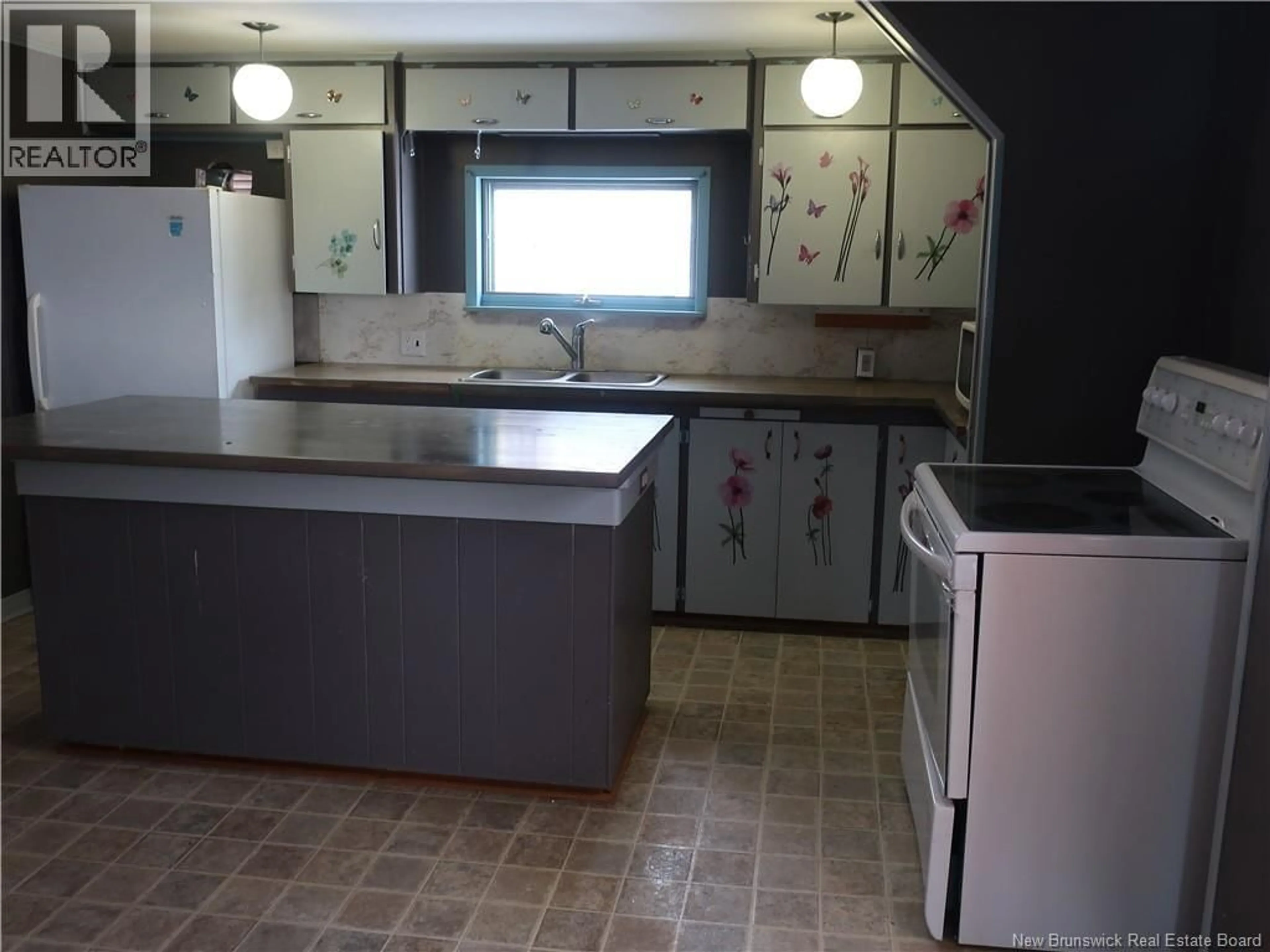 Standard kitchen, unknown for 100 BRIDGE STREET, Sackville New Brunswick E4L3P3