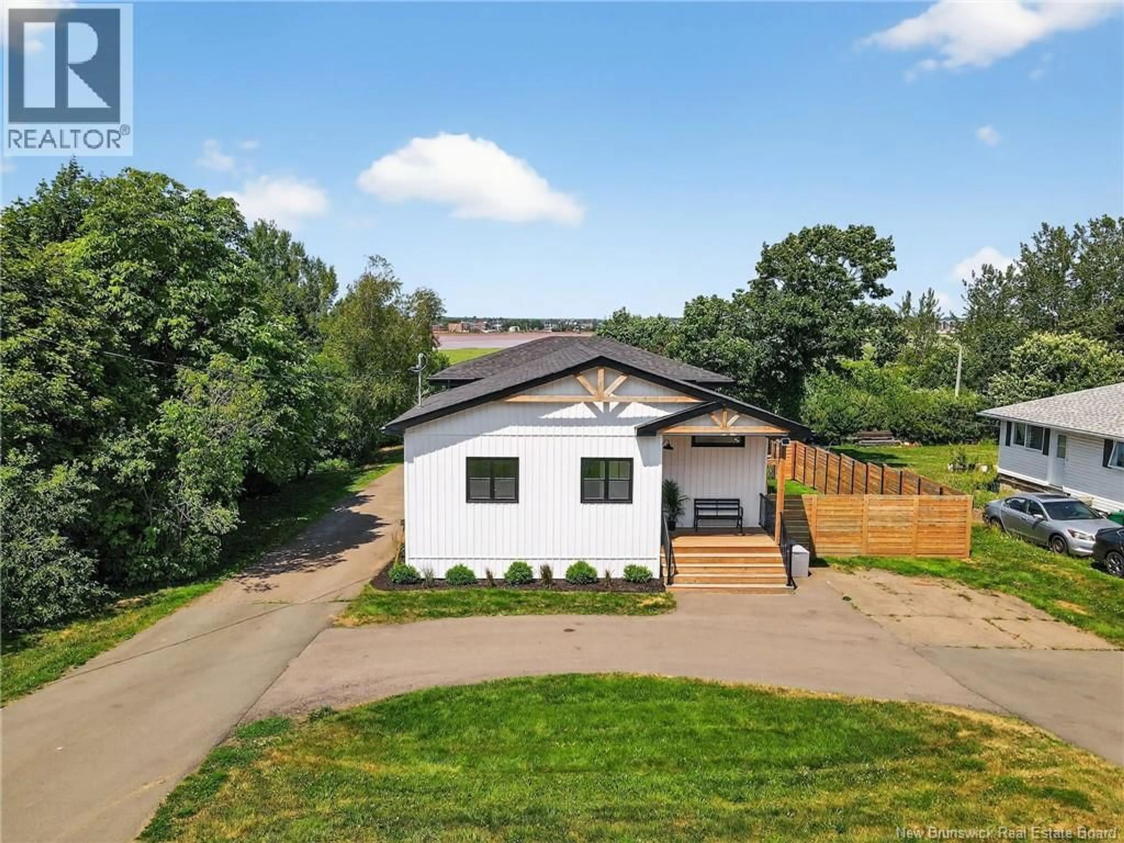 A pic from outside/outdoor area/front of a property/back of a property/a pic from drone, street for 279 HILLSBOROUGH ROAD, Riverview New Brunswick E1B1S3