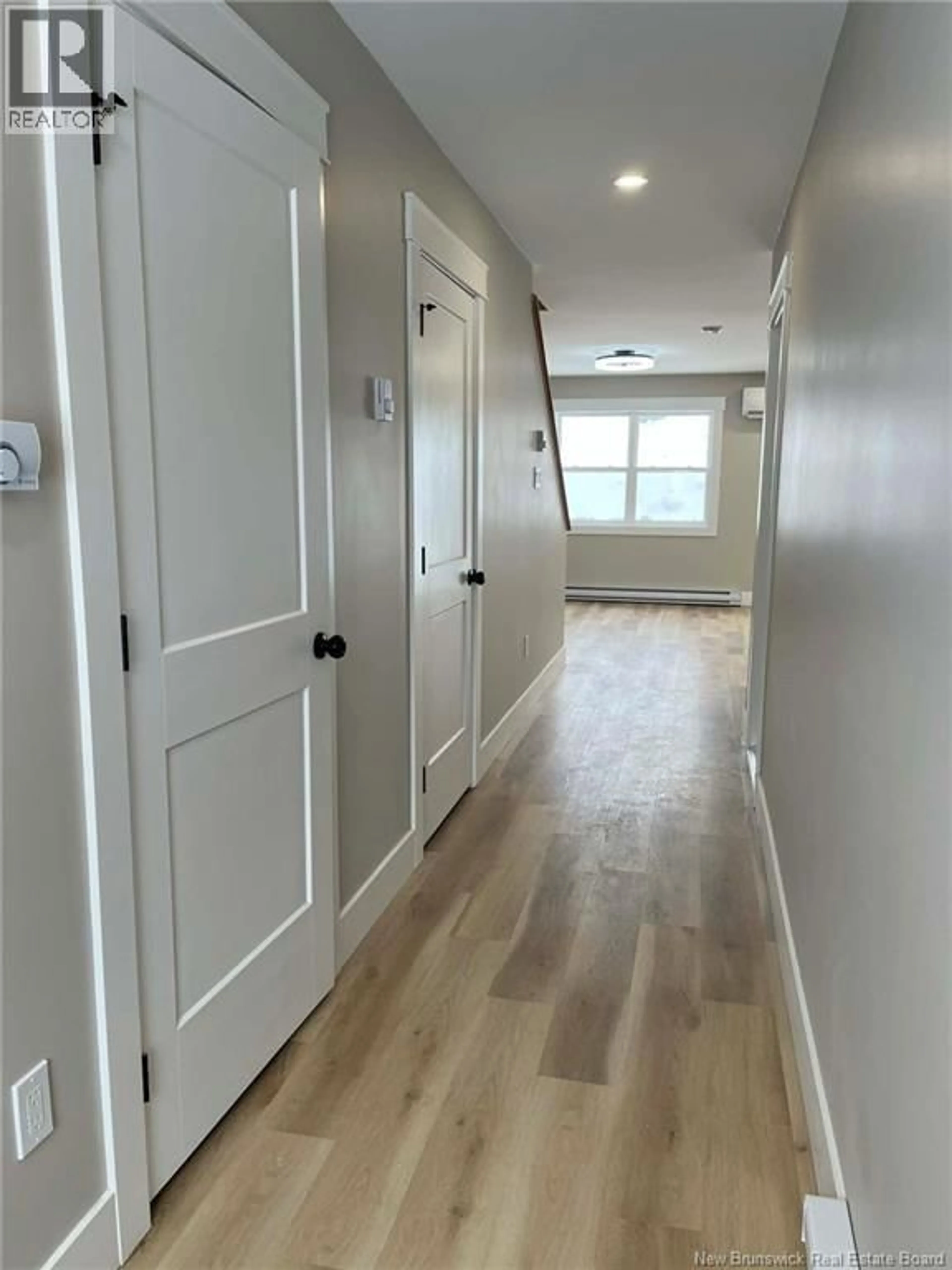 Indoor entryway for 177 ARLINGTON CRESCENT, Saint John New Brunswick E2K0G4