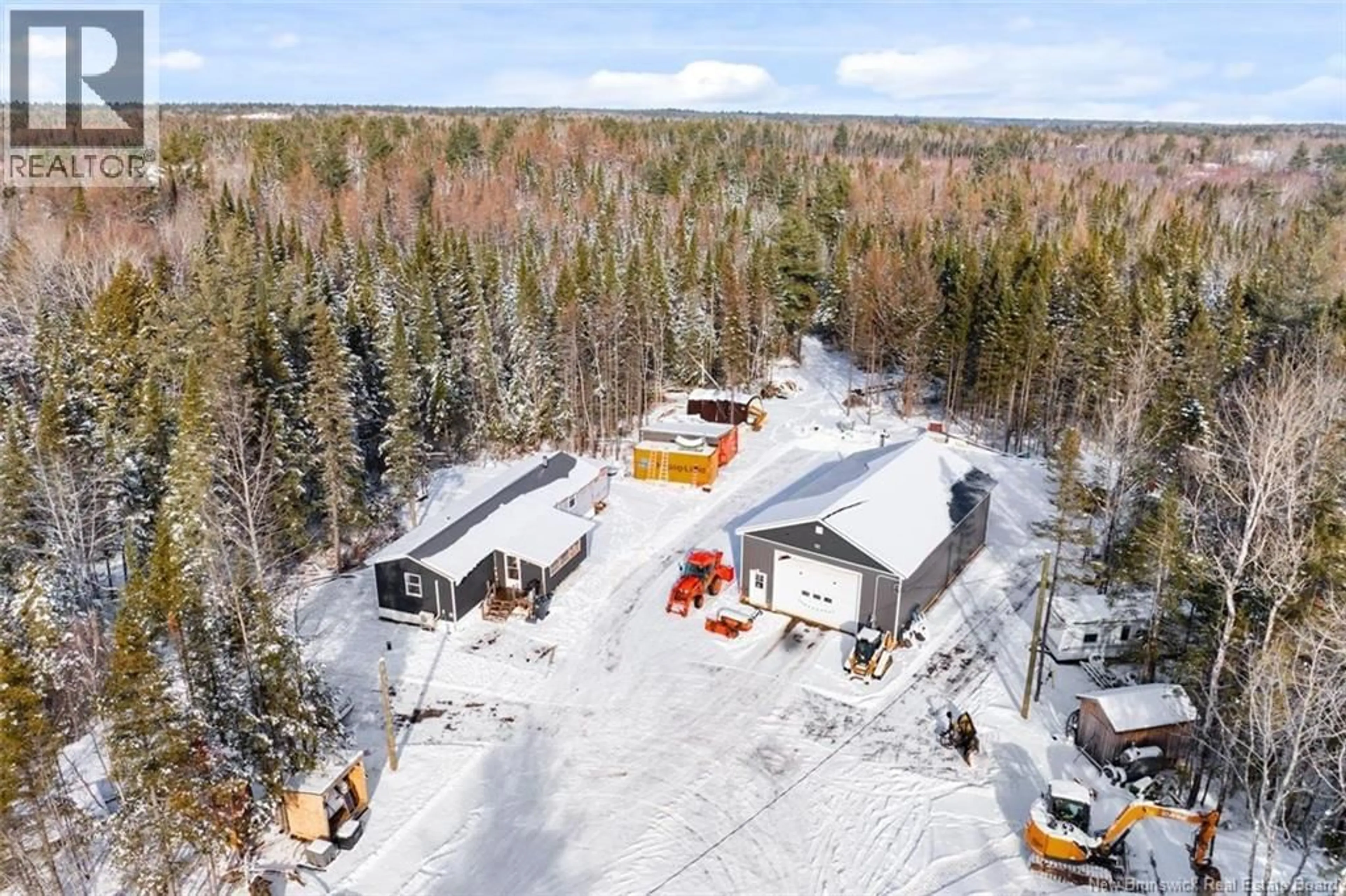 A pic from outside/outdoor area/front of a property/back of a property/a pic from drone, building for 166 SLOPE ROAD, Minto New Brunswick E4B3G6