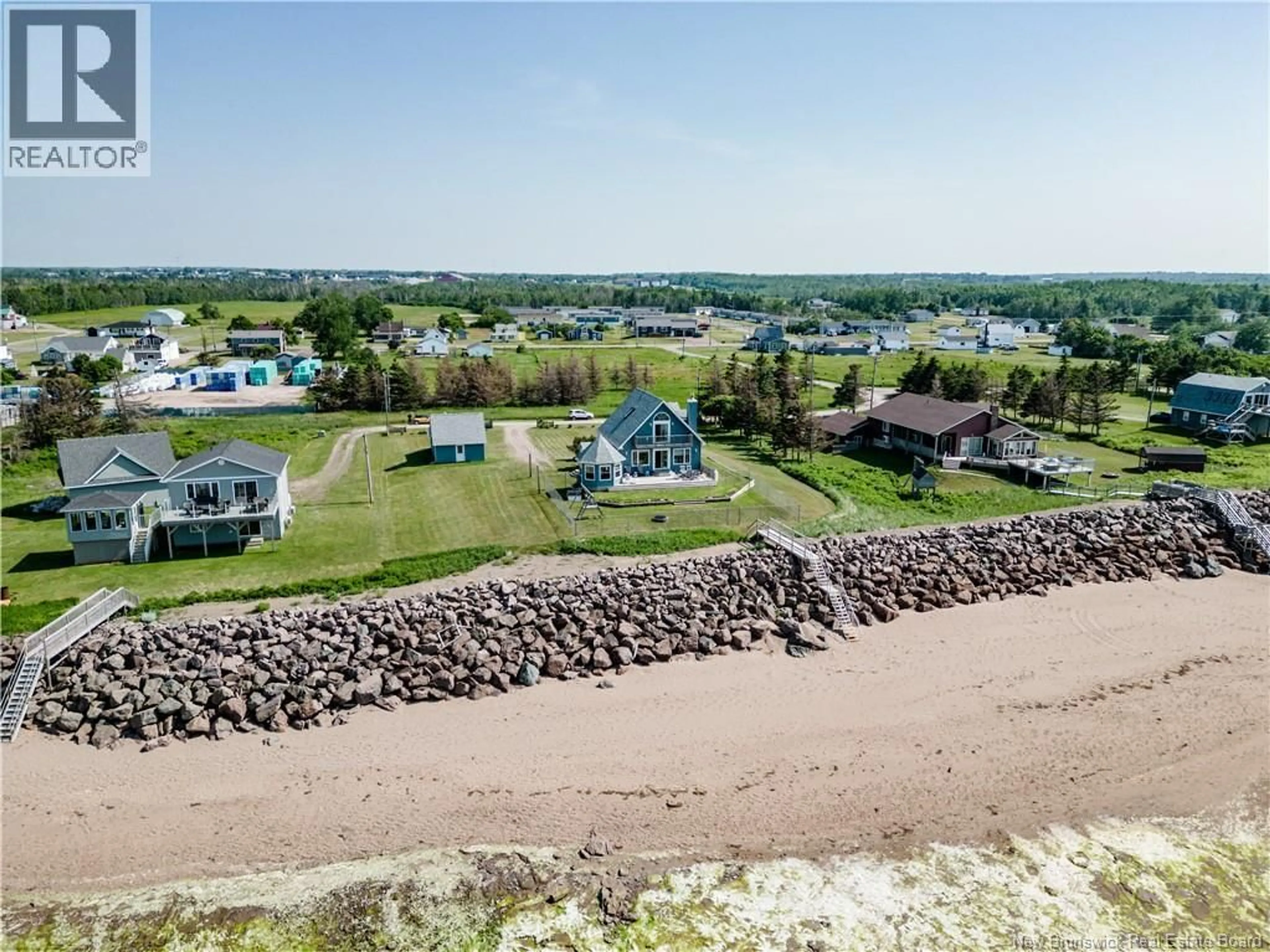 A pic from outside/outdoor area/front of a property/back of a property/a pic from drone, water/lake/river/ocean view for 476 SAINT JOSEPH, Cap-Pelé New Brunswick E4N1J2