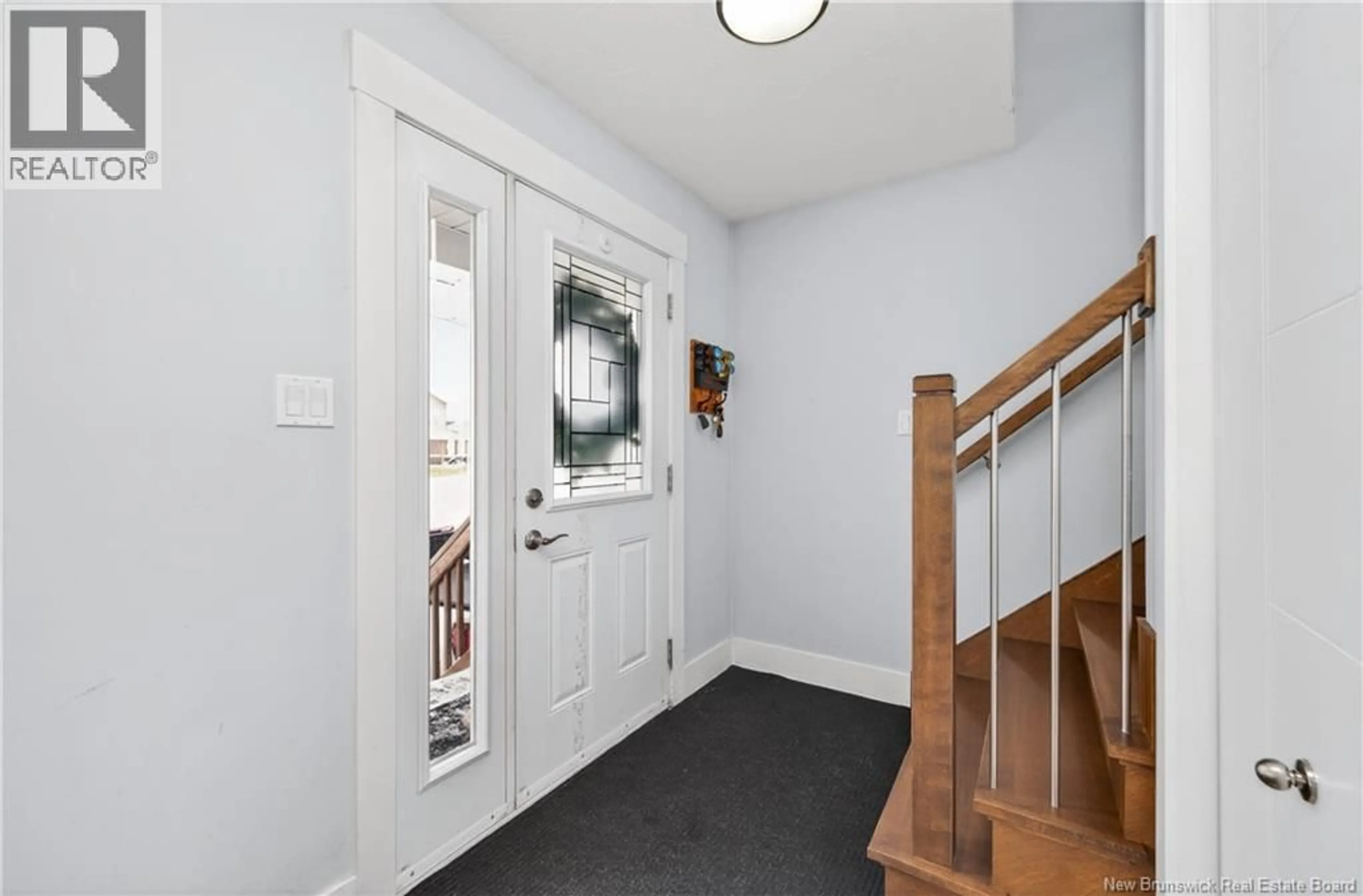 Indoor foyer for 11 BRISTOL CRESCENT, Riverview New Brunswick E1B0S9