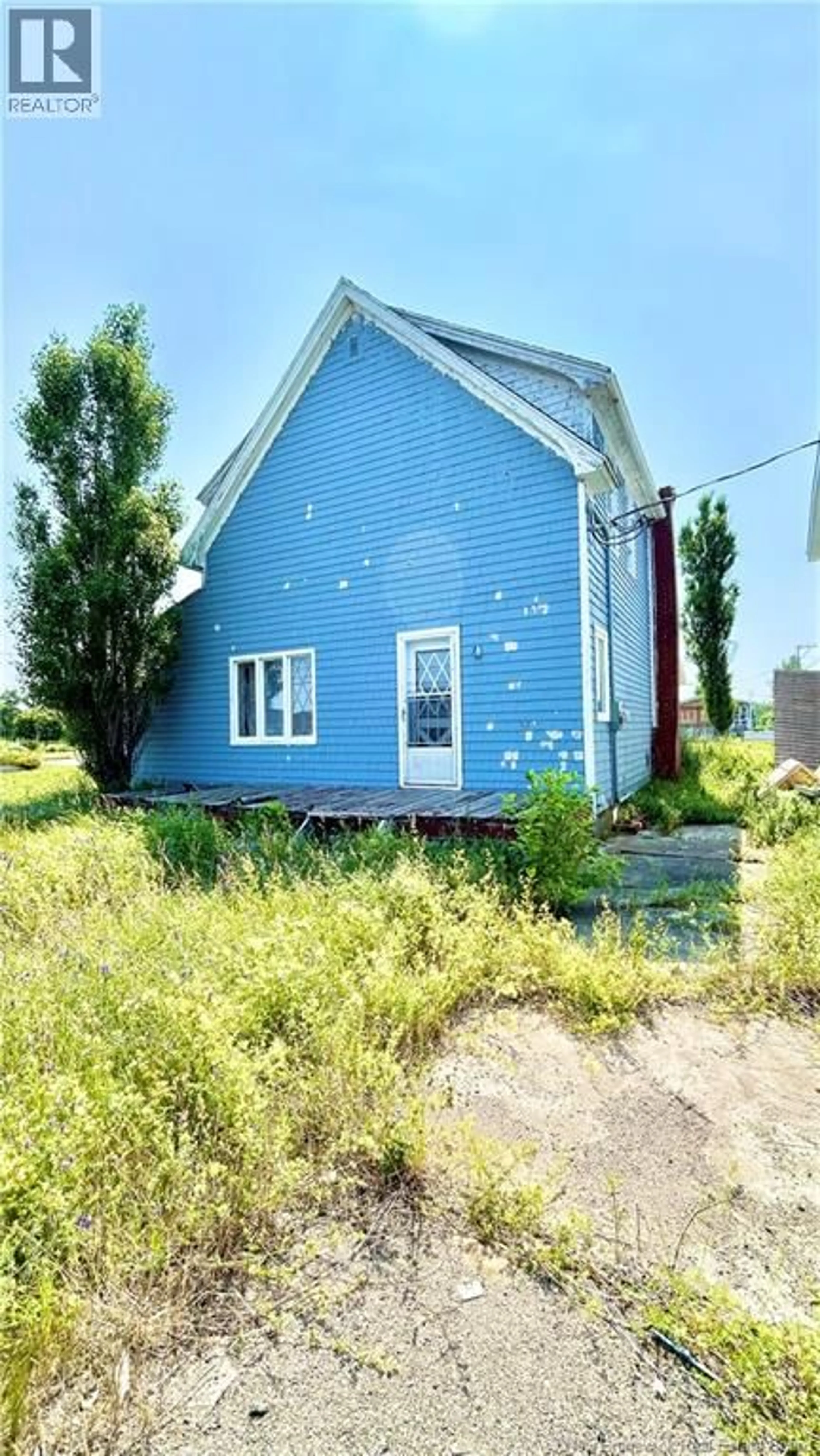 Shed for 7658 ST-PAUL, Bas-Caraquet New Brunswick E1W6C9