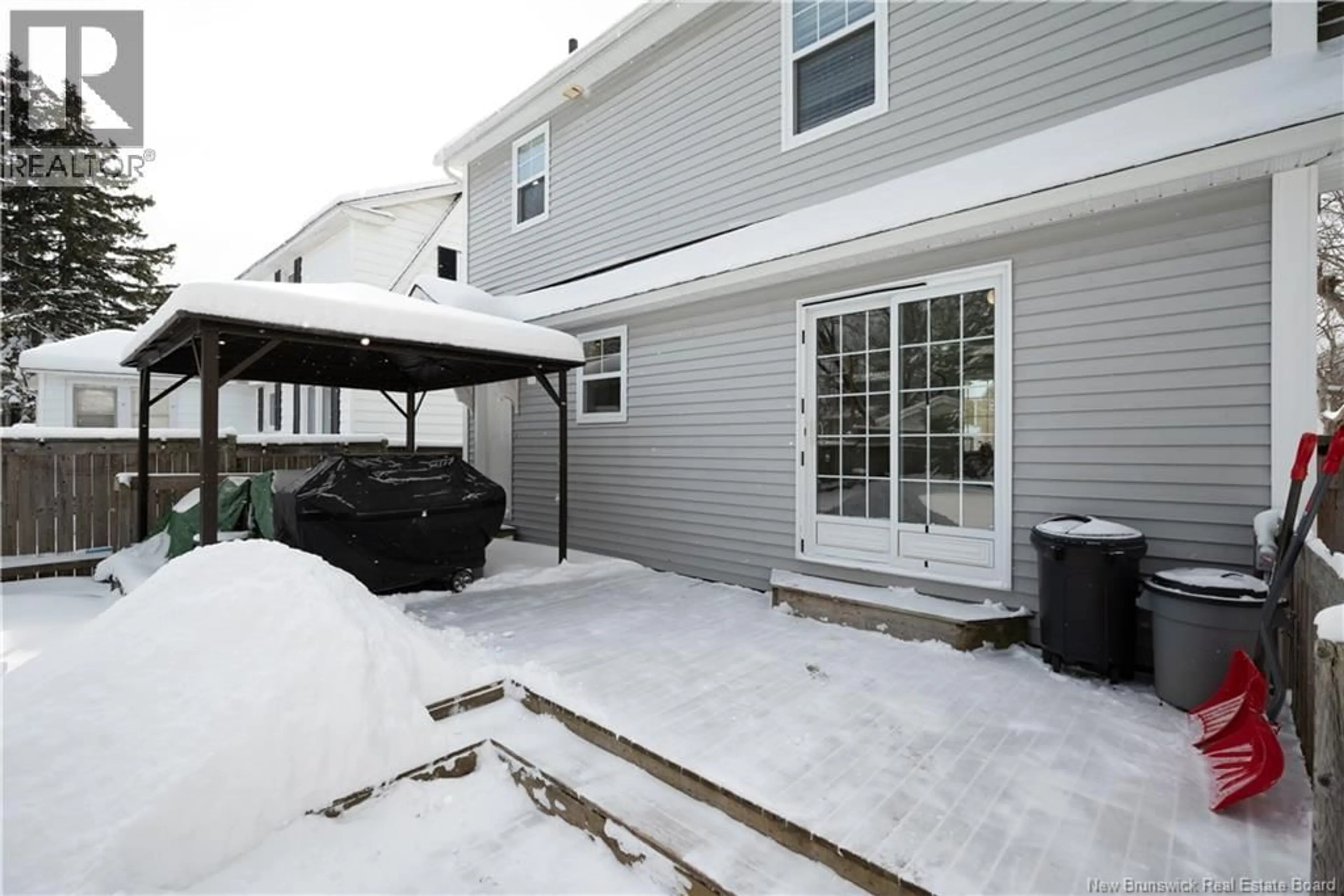 Patio, street for 53 FAIRVIEW DRIVE, Moncton New Brunswick E1E3C8