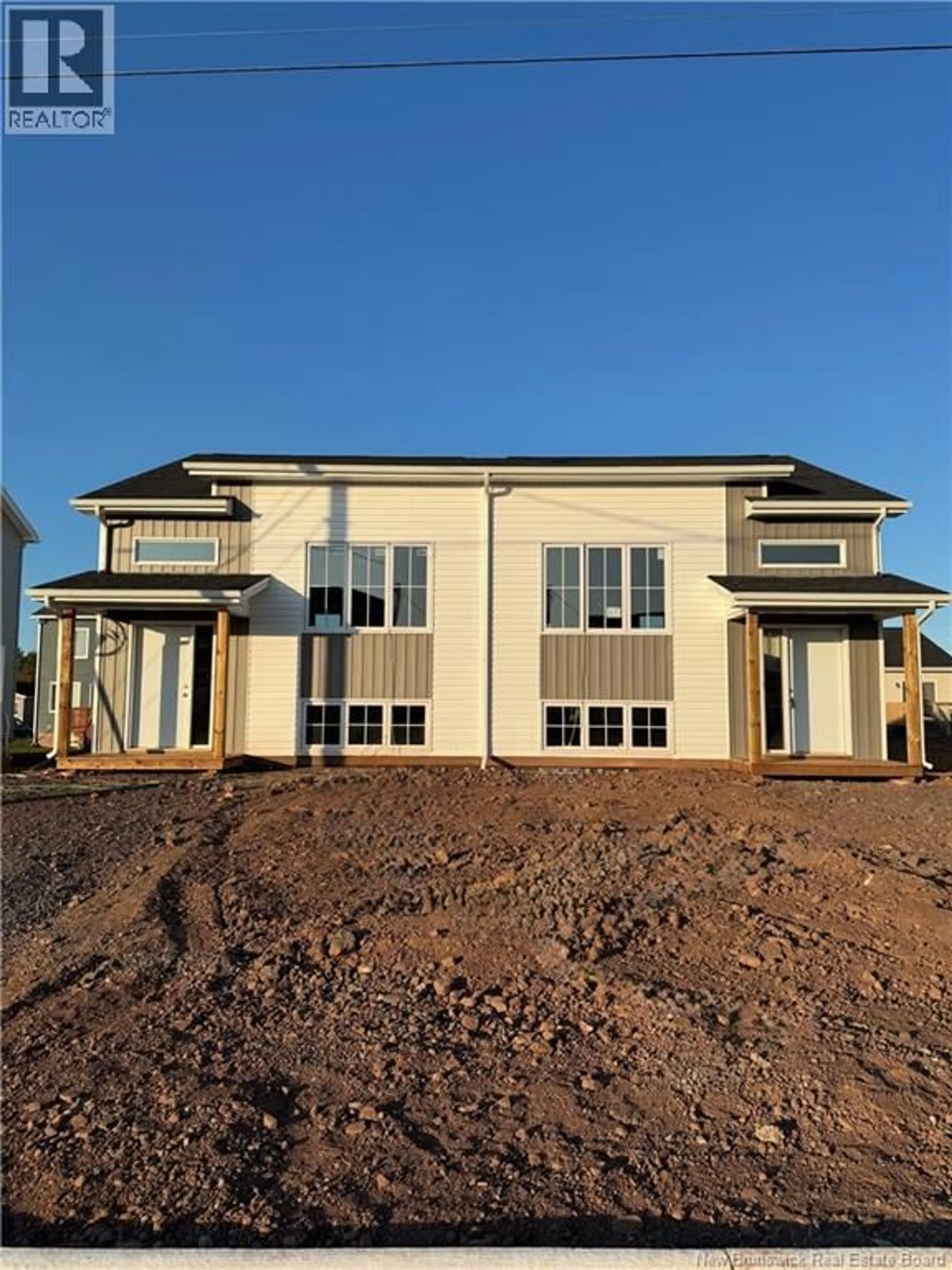 Home with vinyl exterior material, building for 71 ALOSIER CRESCENT, Moncton New Brunswick E1K0A1