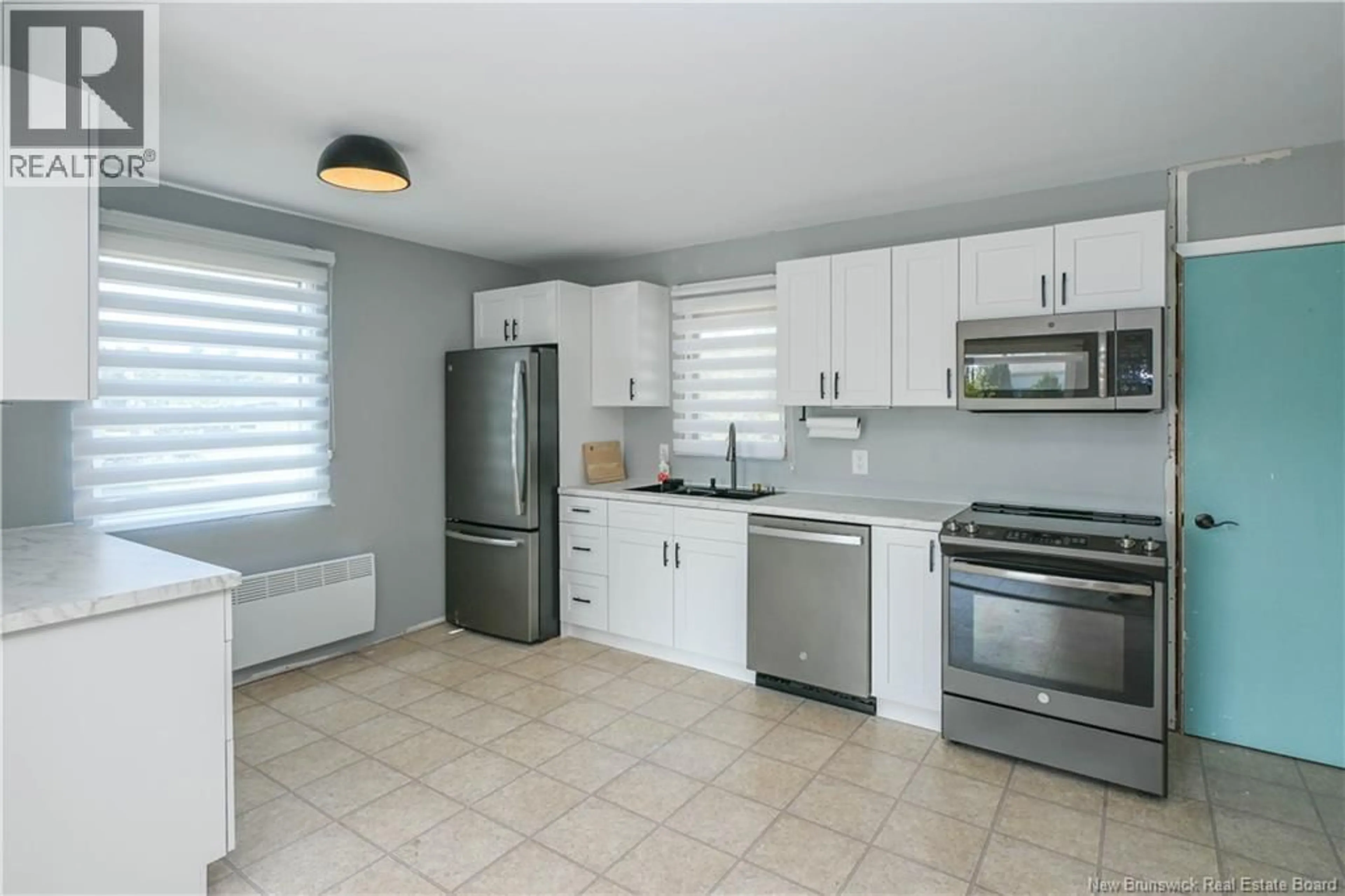 Standard kitchen, ceramic/tile floor for 1651 CHATILLON STREET, Maisonnette New Brunswick E8N1T1