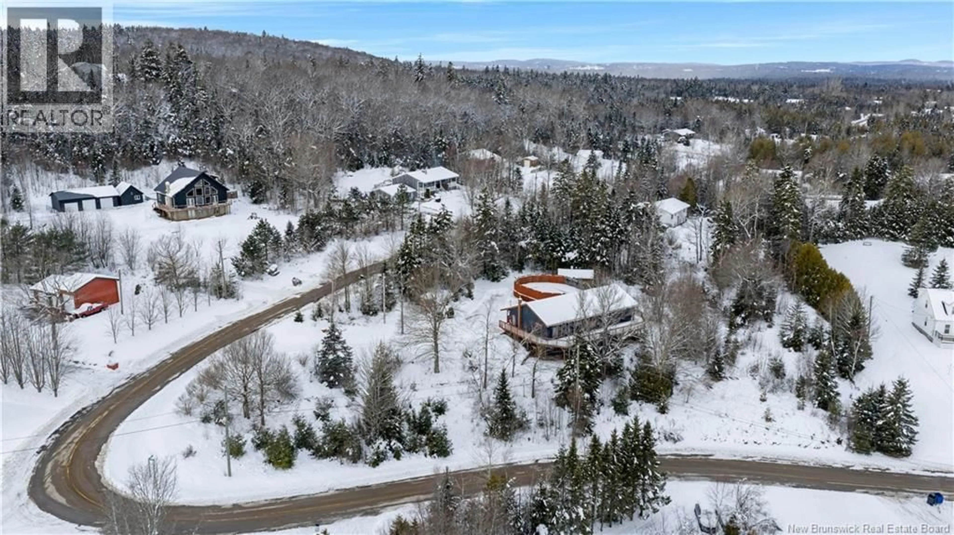 A pic from outside/outdoor area/front of a property/back of a property/a pic from drone, unknown for 31 FLORENCE DRIVE, Rothesay New Brunswick E2S1A6