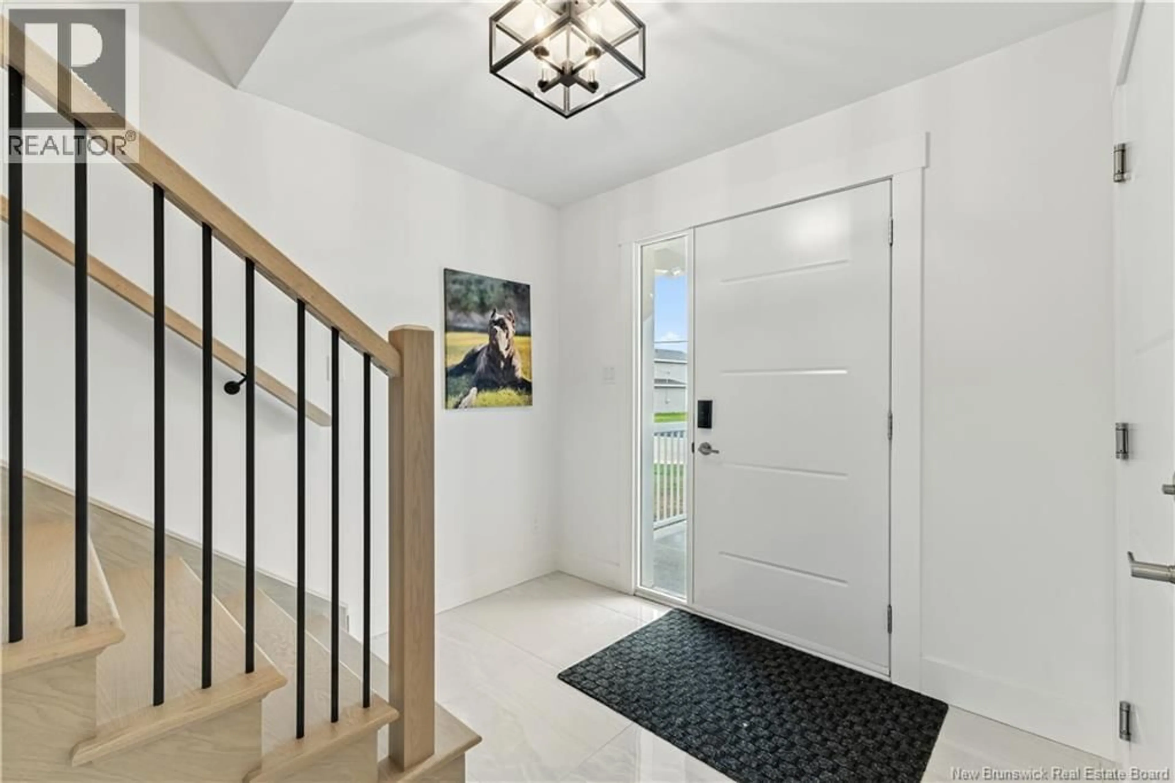 Indoor entryway for 156 RUNNEYMEADE, Riverview New Brunswick E1B0K2