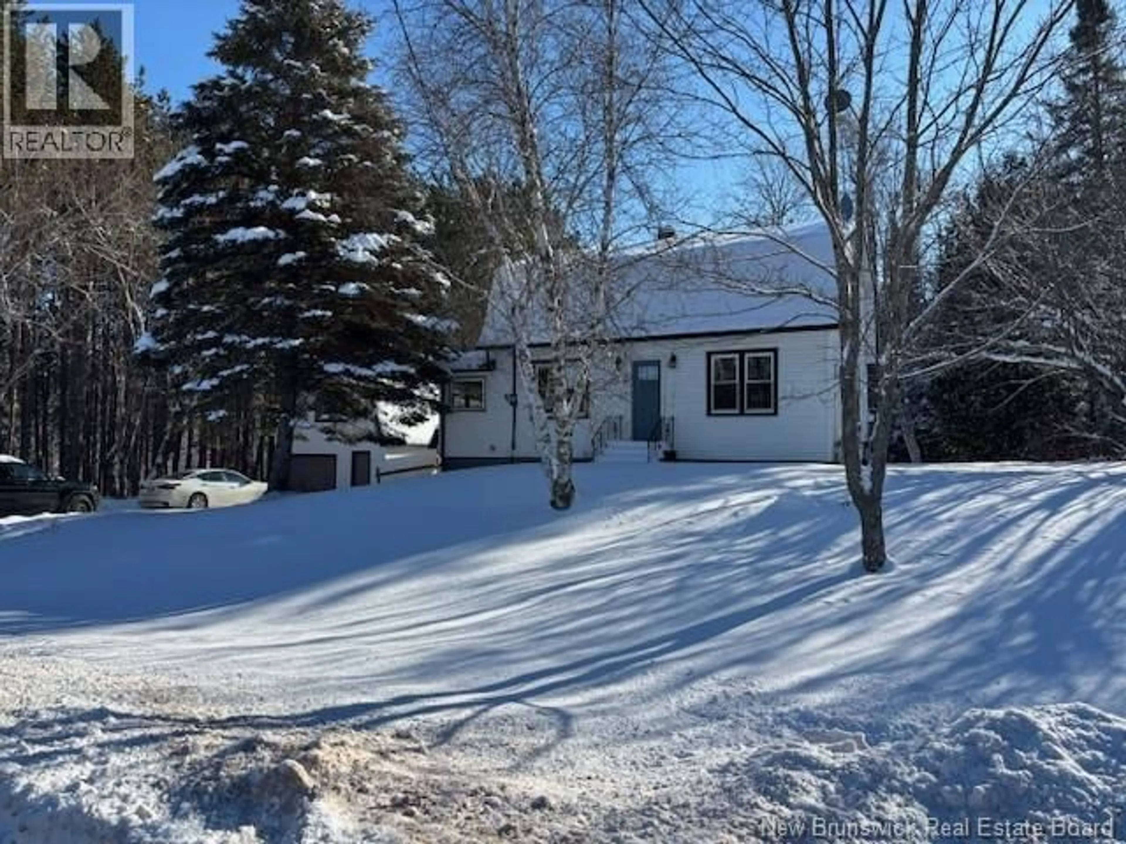 A pic from outside/outdoor area/front of a property/back of a property/a pic from drone, street for 9382 ROUTE 112, Coles Island New Brunswick E4C2W2