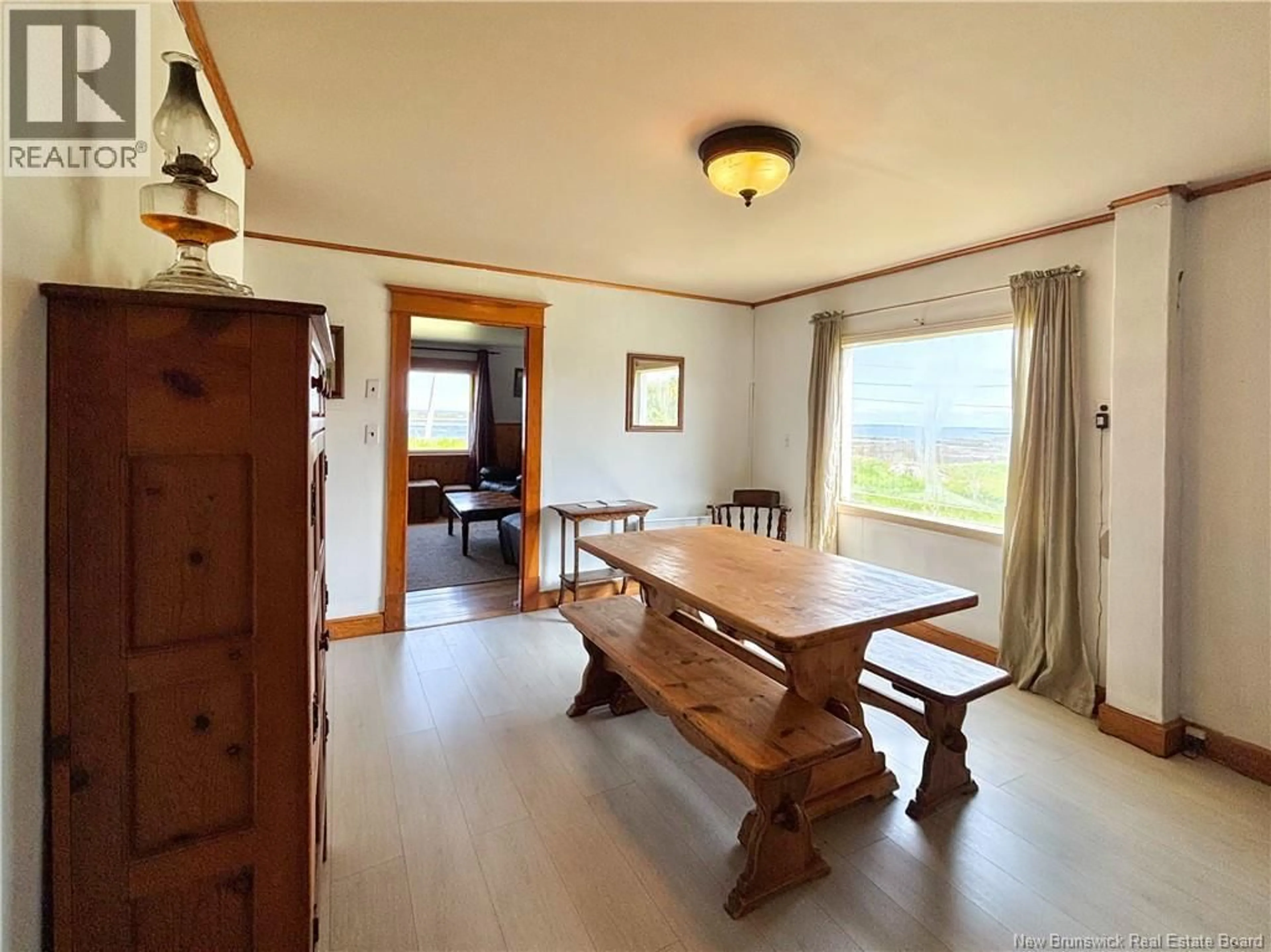 Dining room, wood/laminate floor for 246 WHITE HEAD ROAD, White Head Island New Brunswick E5G1K6