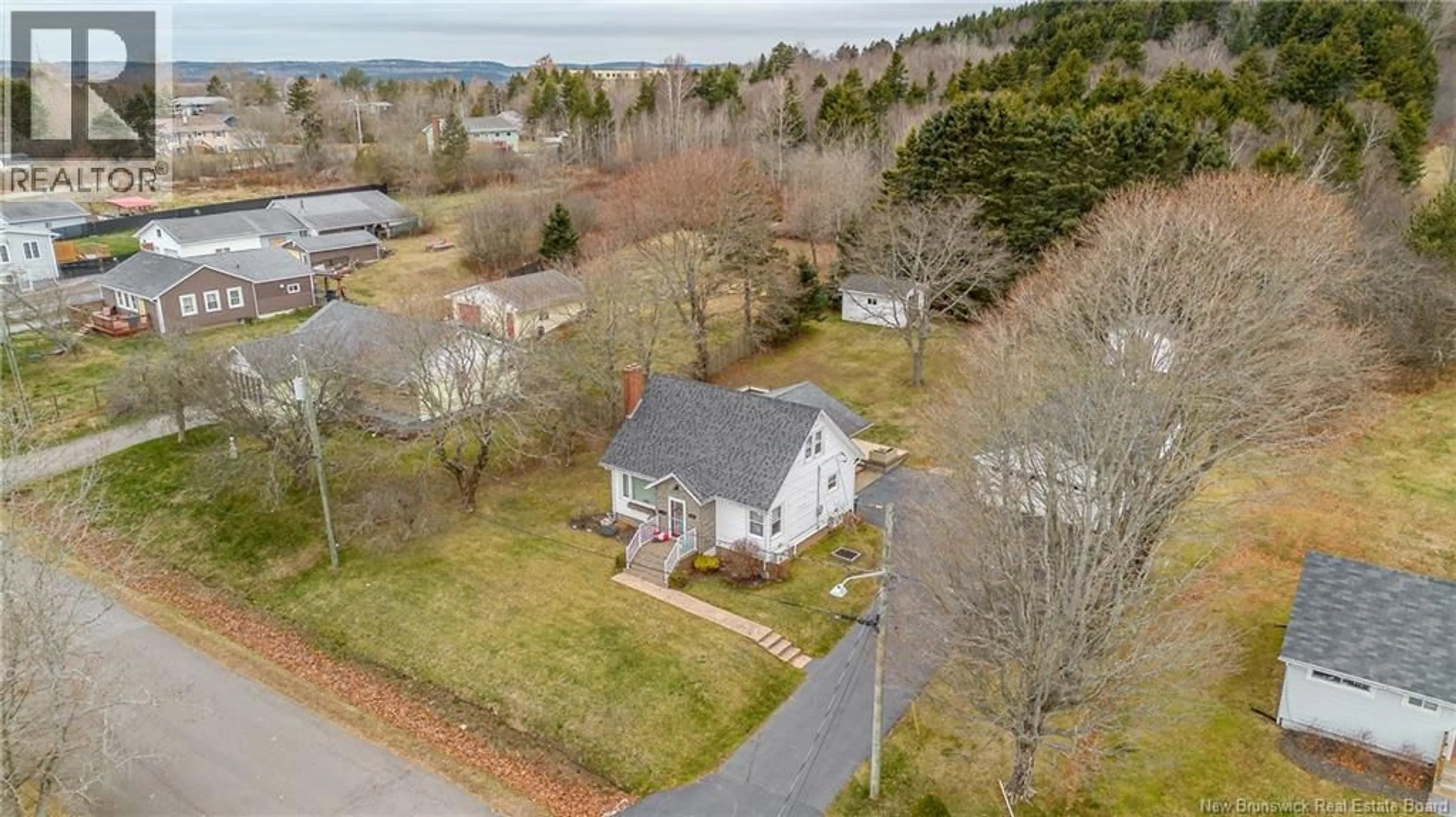 A pic from outside/outdoor area/front of a property/back of a property/a pic from drone, unknown for 125 JOSSELYN ROAD, Saint John New Brunswick E2J3B6