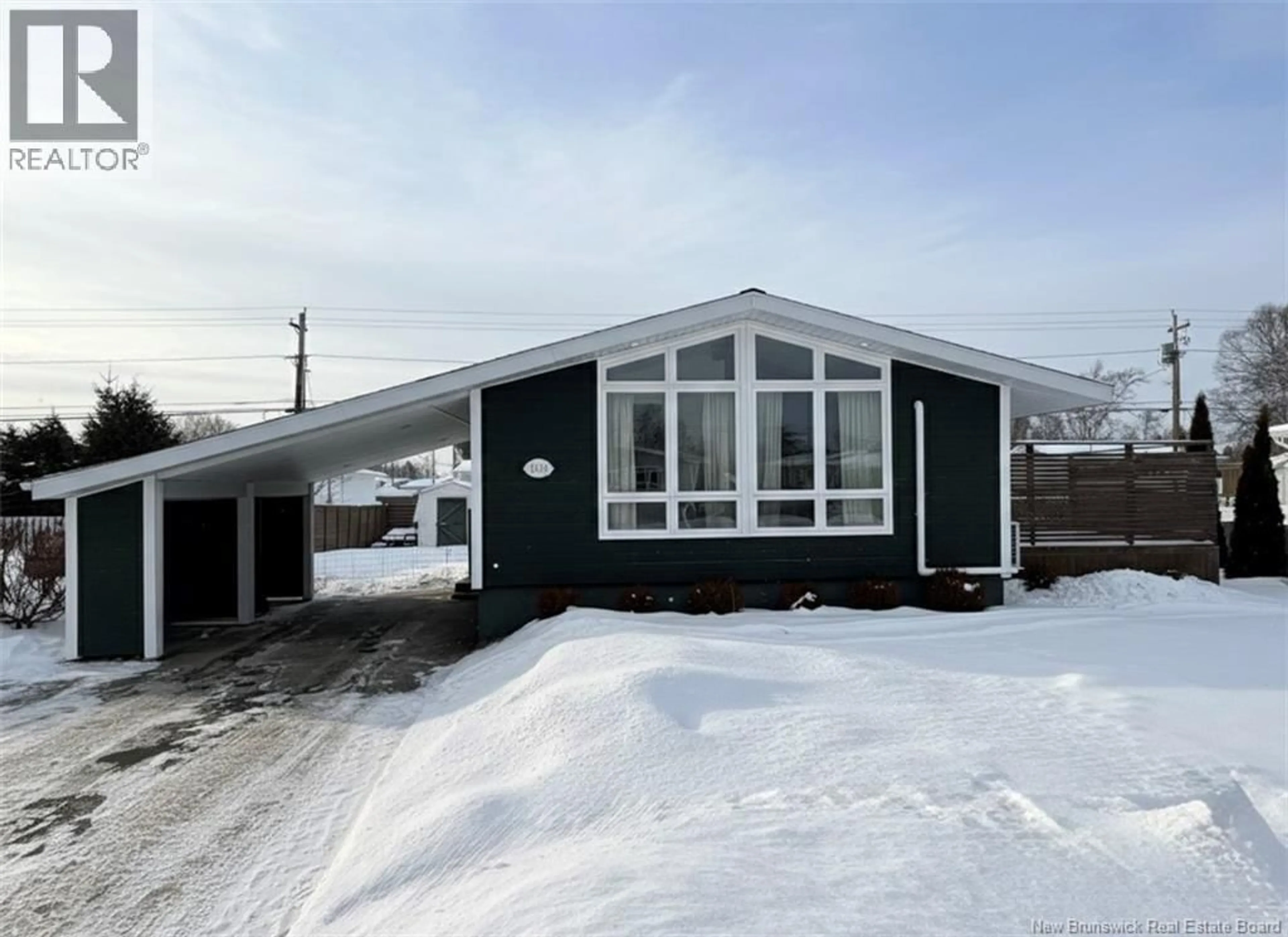 Shed for 1250 VANTASSELL STREET, Bathurst New Brunswick E2A4C8