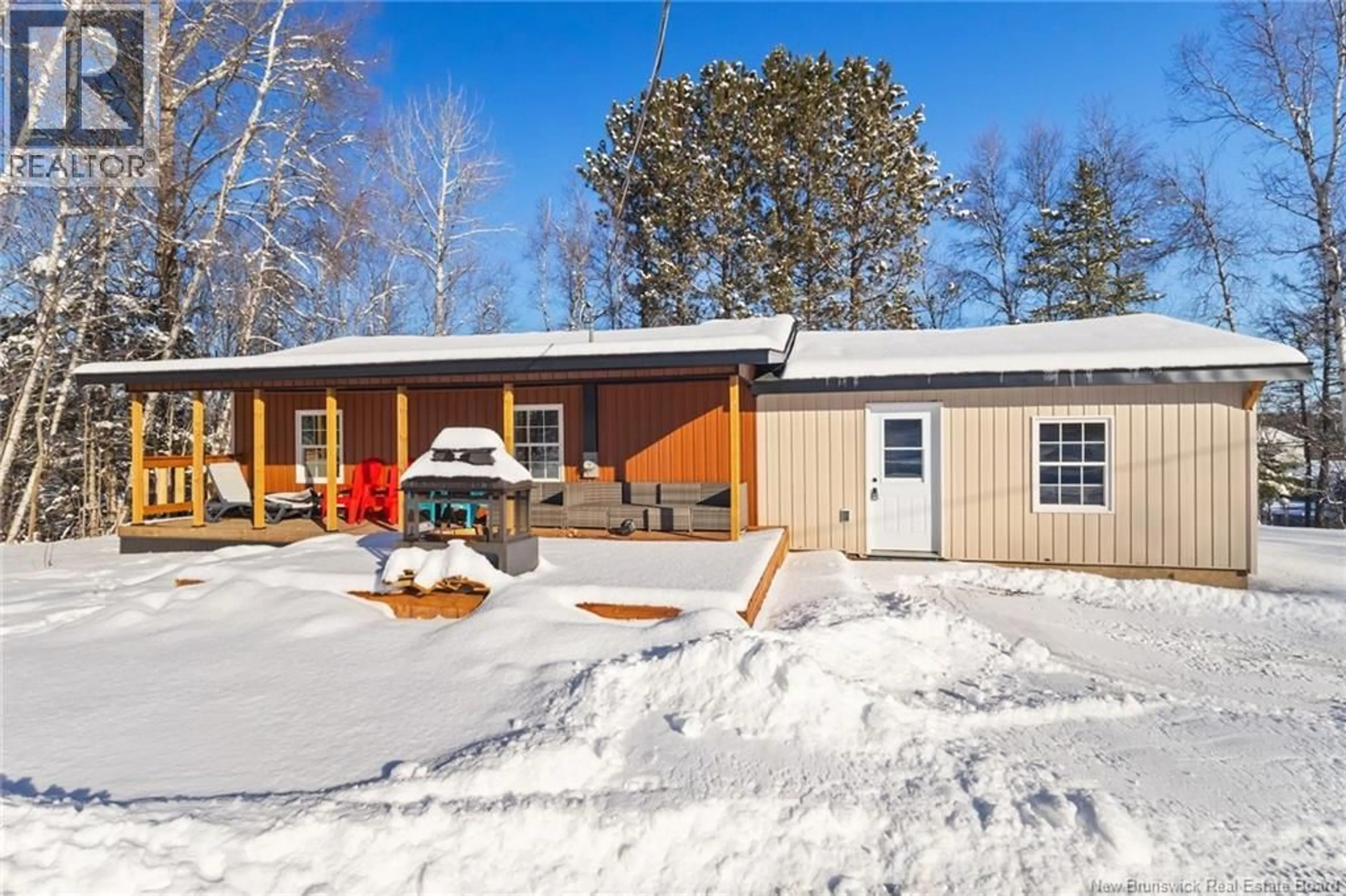 Patio, unknown for 19 SLOPE ROAD, Minto New Brunswick E4B3G7