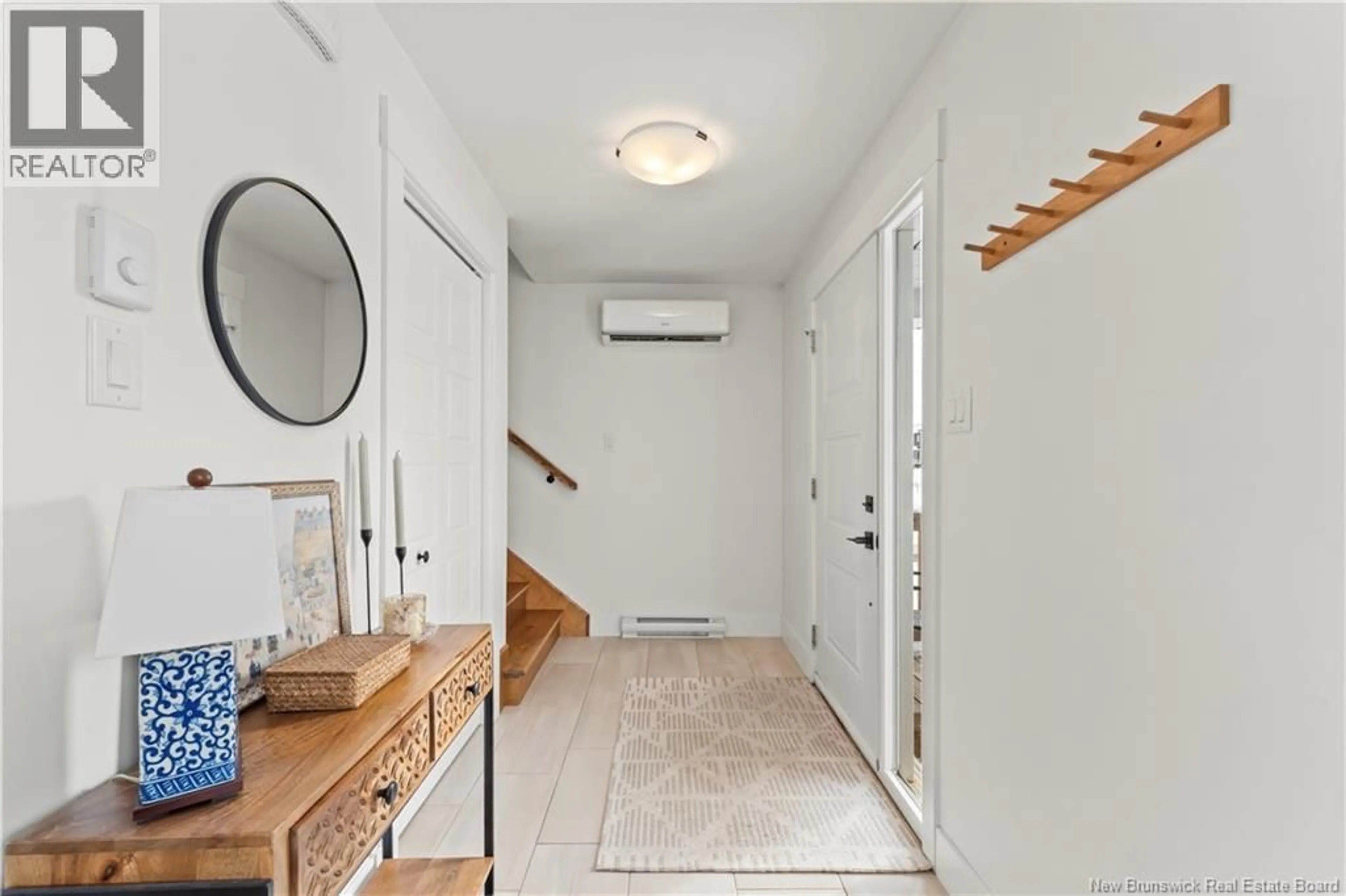 Indoor entryway for 150 MELANIE STREET, Dieppe New Brunswick E1A6N4