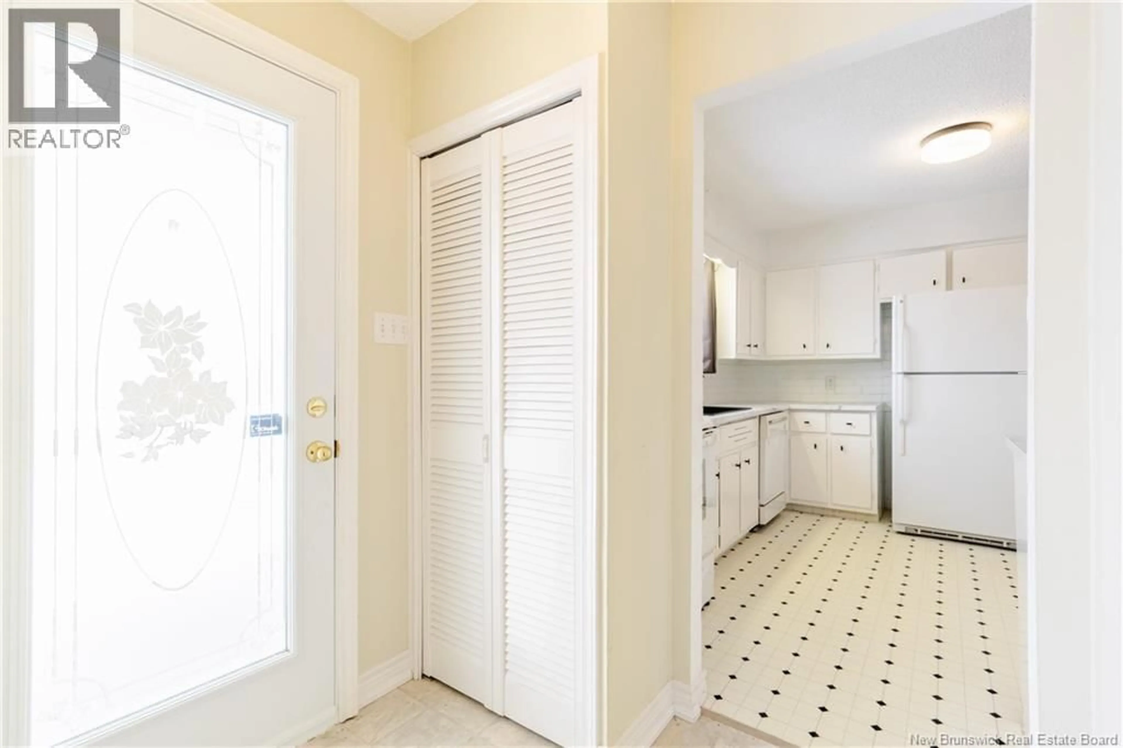 Unknown for 21 WESTWOOD DRIVE, Fredericton New Brunswick E3C1K7