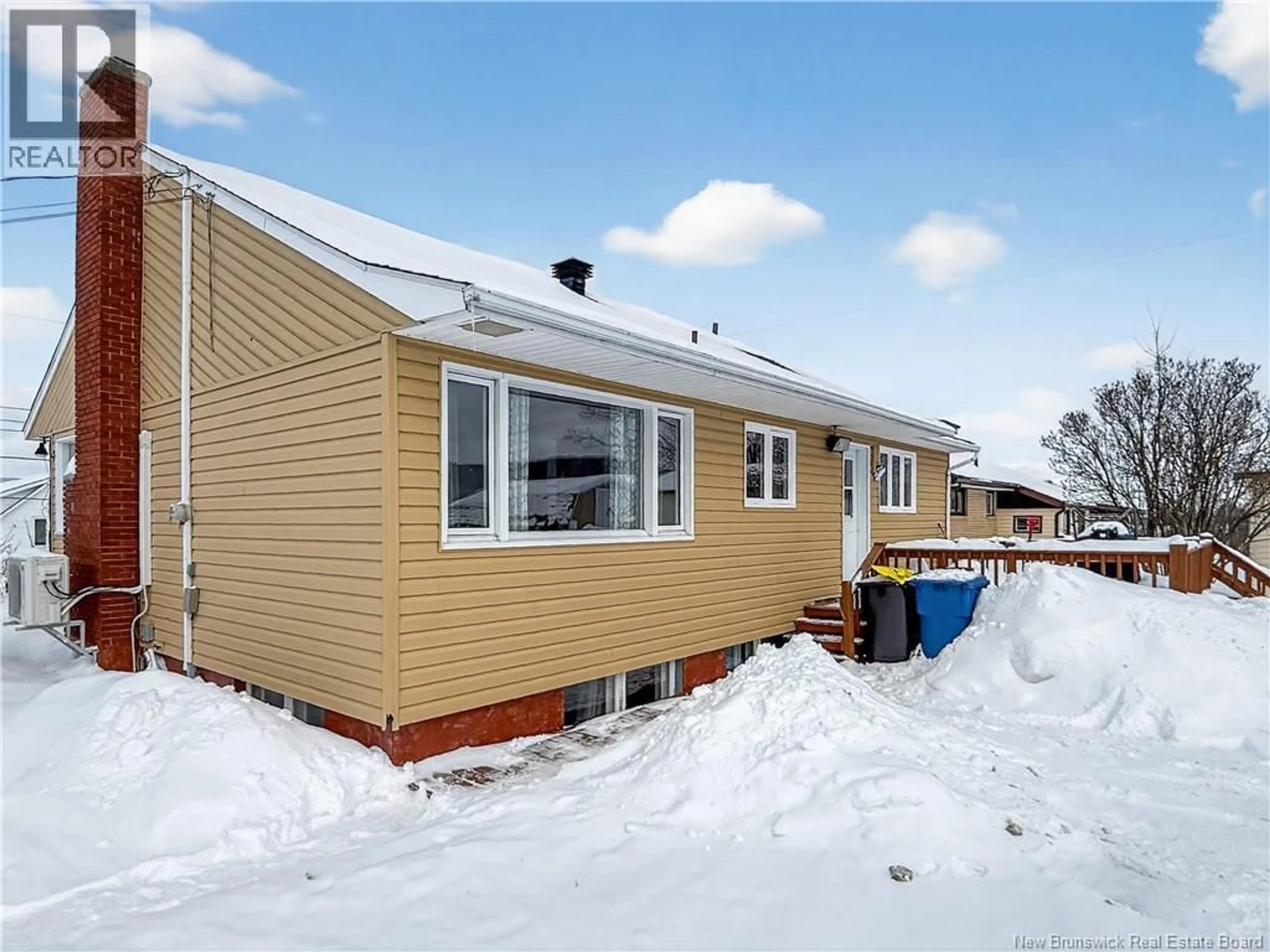 Home with vinyl exterior material, street for 3 HOWARD AVENUE, Campbellton New Brunswick E3N2R8