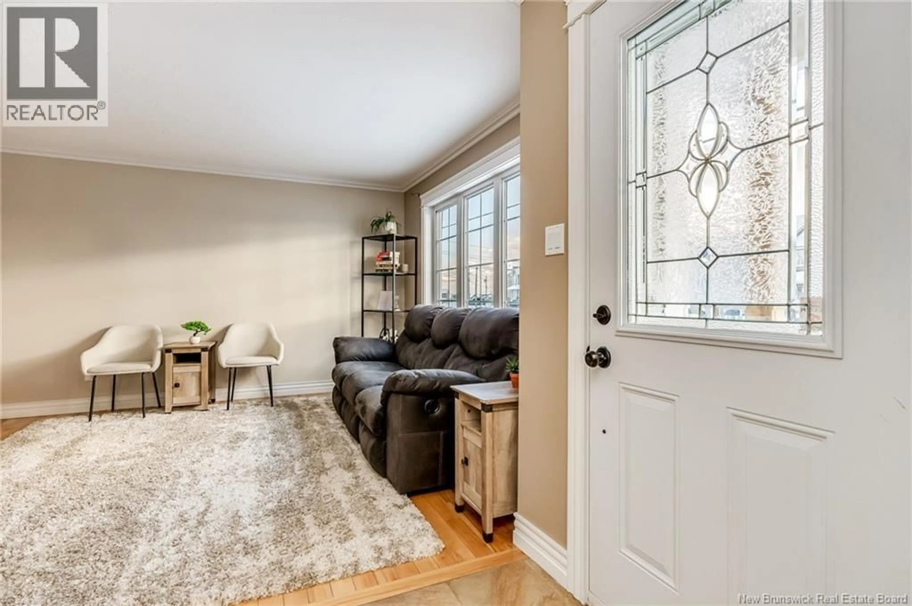 Indoor entryway for 47 COACHMEN, Riverview New Brunswick E1B0K2