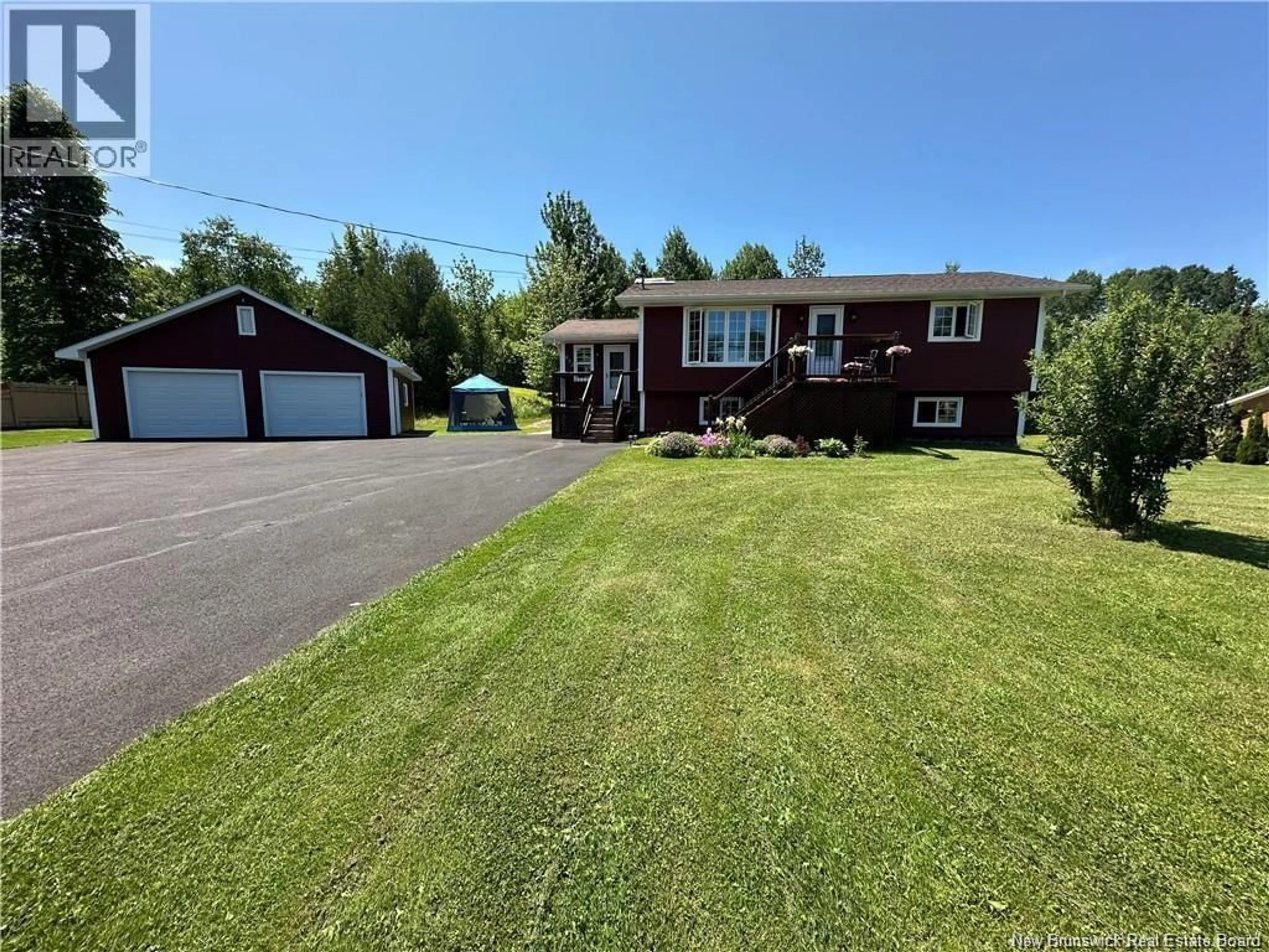 A pic from outside/outdoor area/front of a property/back of a property/a pic from drone, unknown for 833 ROUTE 315, Dunlop New Brunswick E8K2M5