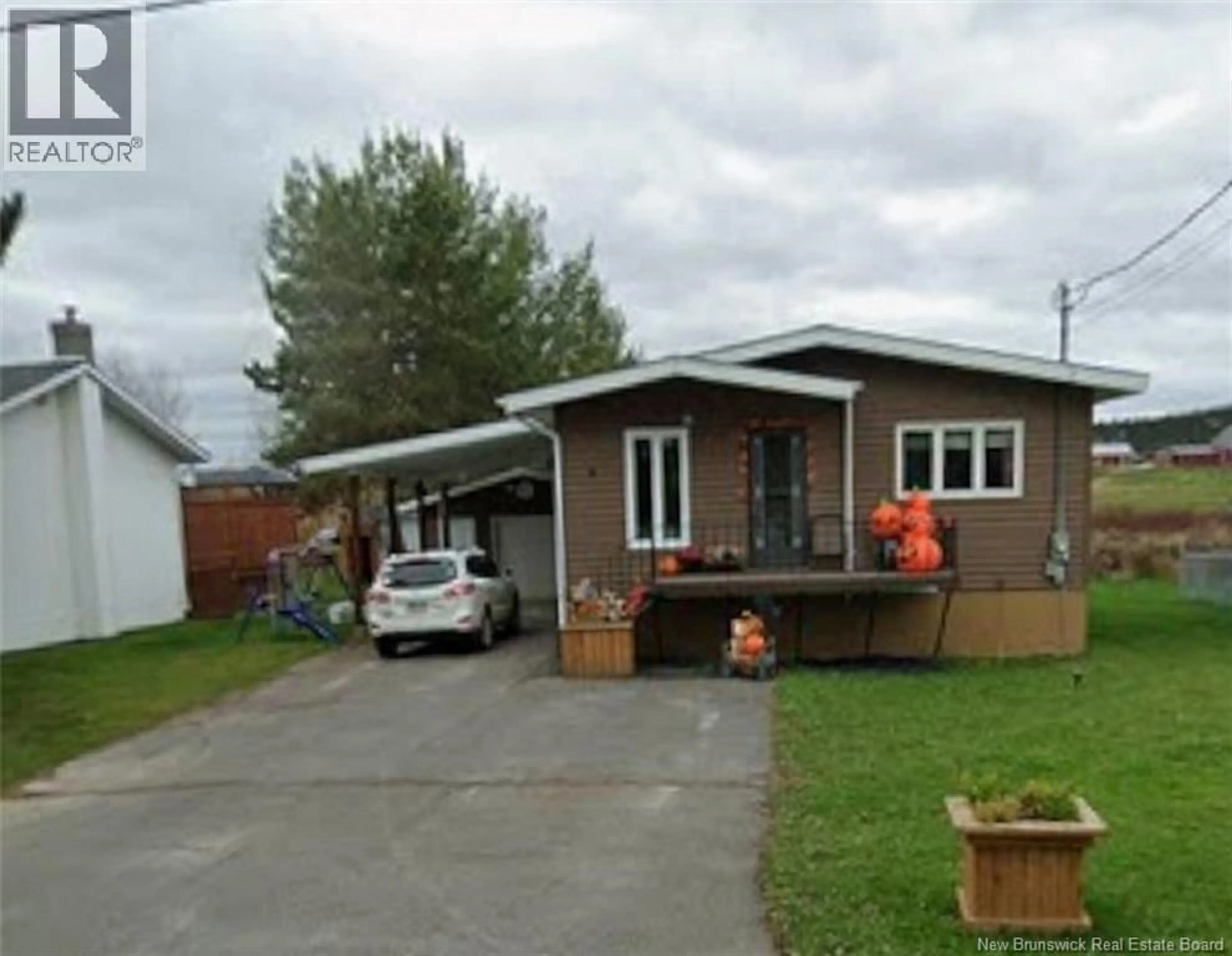 Unknown for 8 EDGAR STREET, Saint-Basile New Brunswick E7C1N8