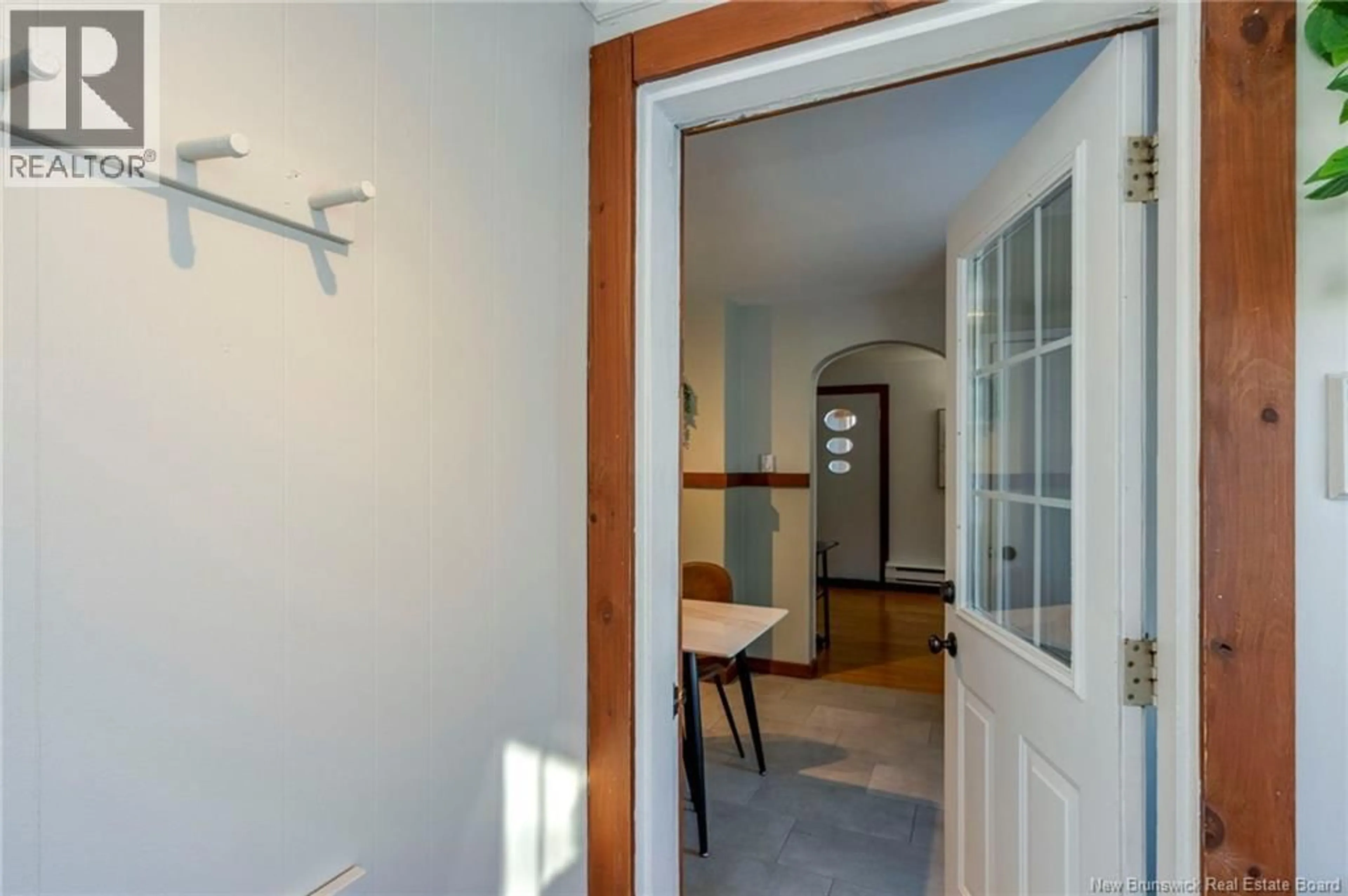 Indoor entryway for 455 MAIN STREET, Shediac New Brunswick E4P2C2