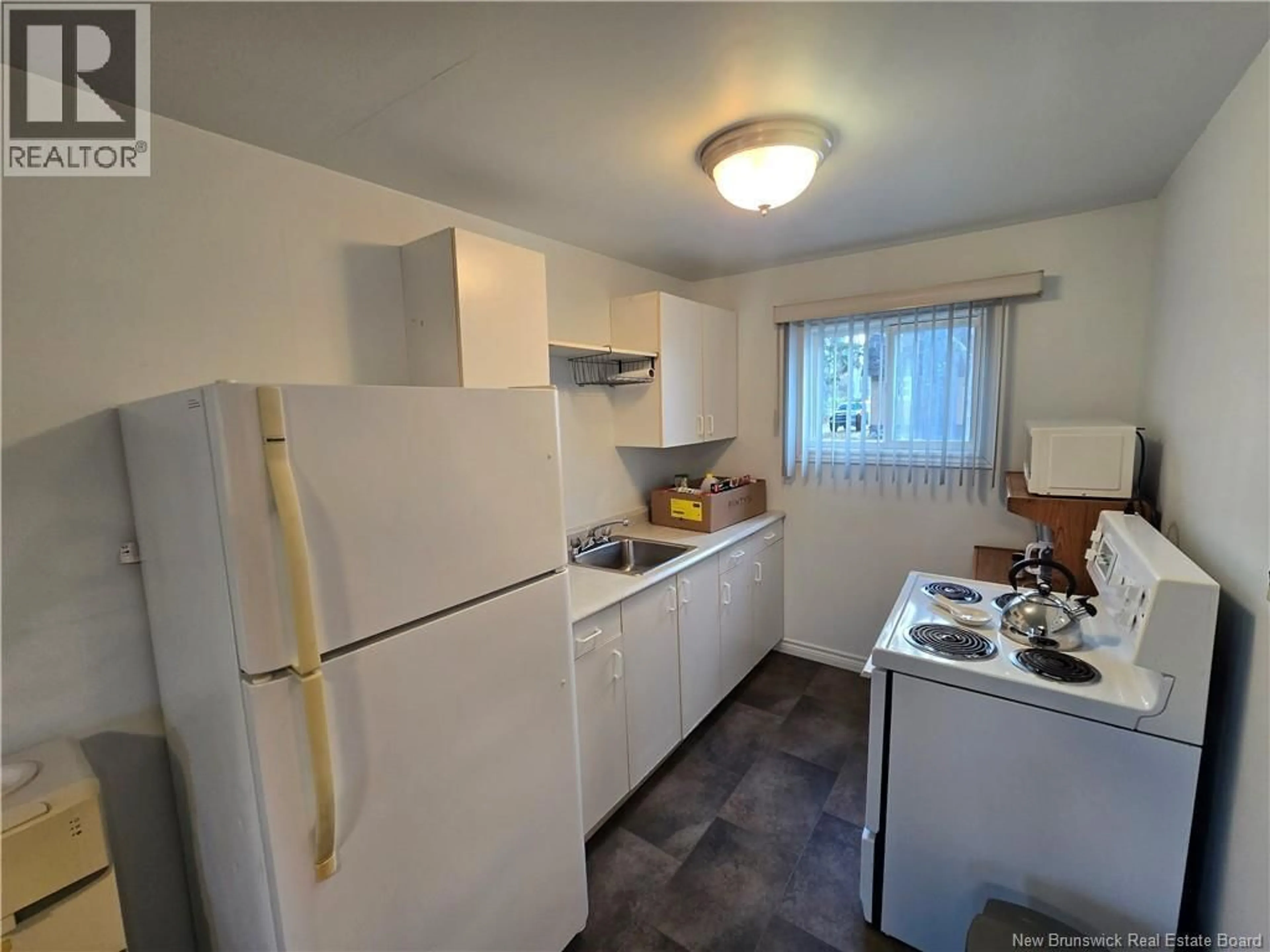 Standard kitchen, unknown for 710 NEPISIGUIT FALLS, Nepisiguit Falls New Brunswick E2A6W7