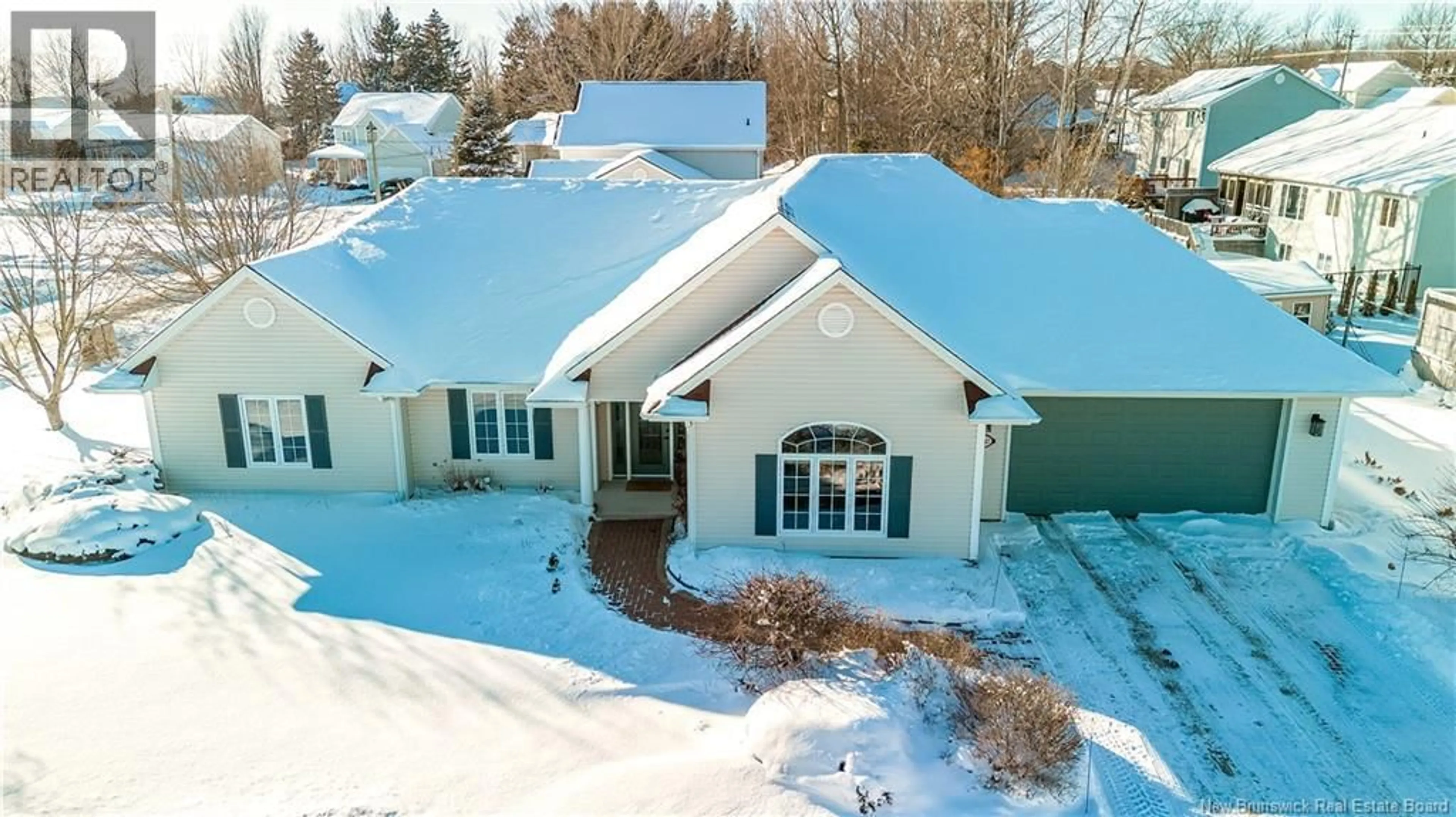 A pic from outside/outdoor area/front of a property/back of a property/a pic from drone, unknown for 1047 BARACHOIS STREET, Dieppe New Brunswick E1A7S8