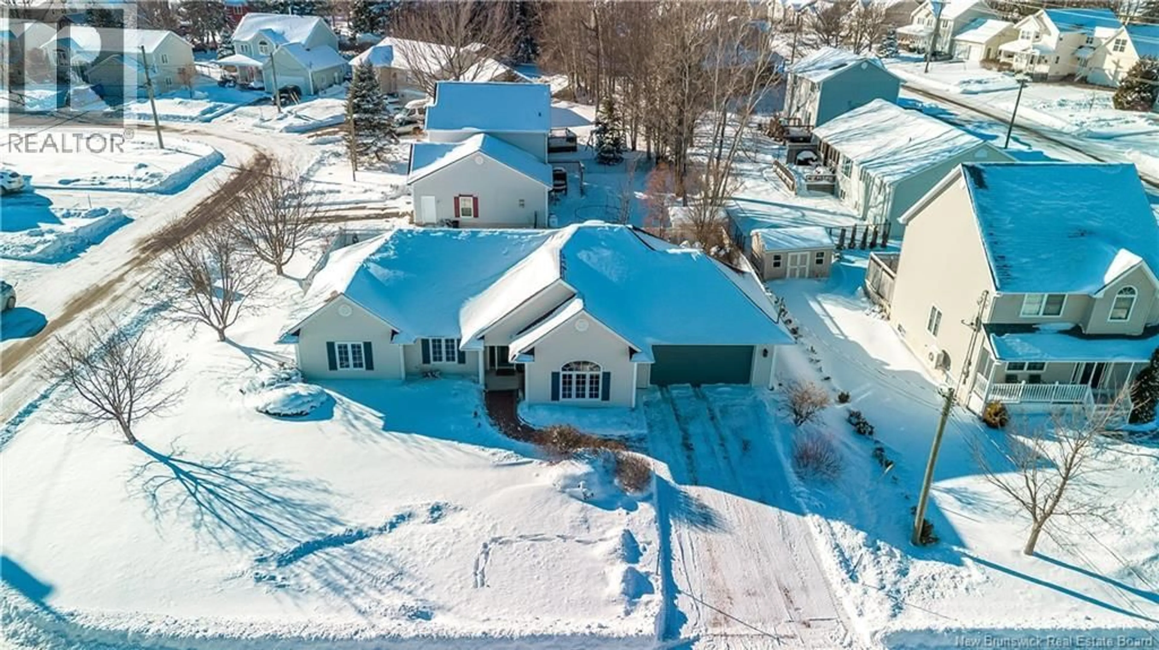 A pic from outside/outdoor area/front of a property/back of a property/a pic from drone, street for 1047 BARACHOIS STREET, Dieppe New Brunswick E1A7S8
