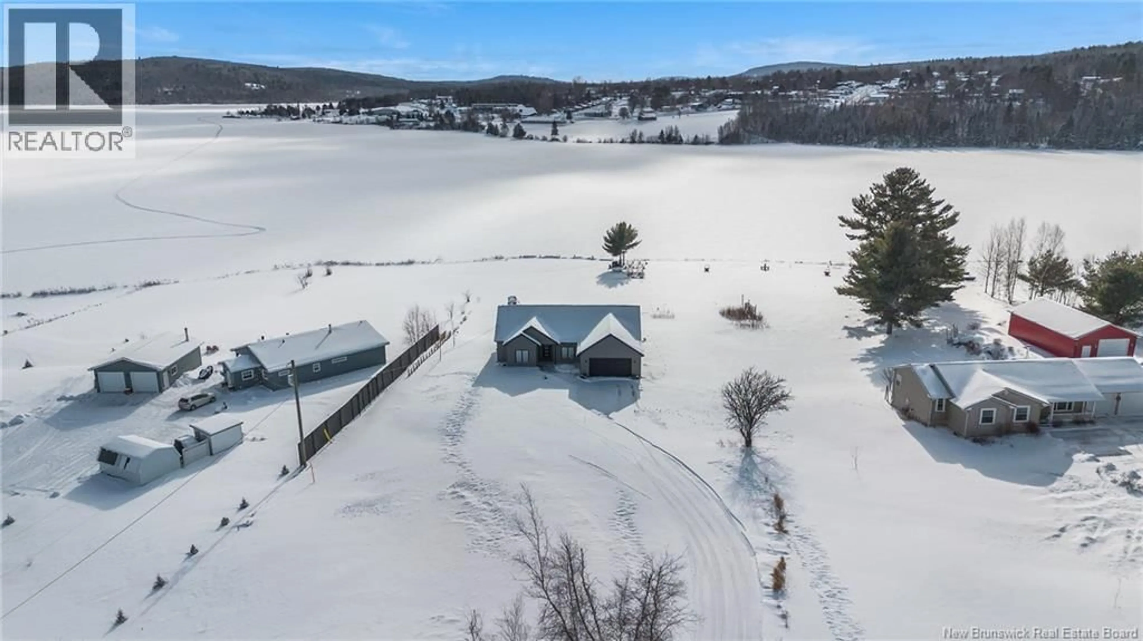 A pic from outside/outdoor area/front of a property/back of a property/a pic from drone, water/lake/river/ocean view for 723 ROUTE 105, Nackawic New Brunswick E6G1V4